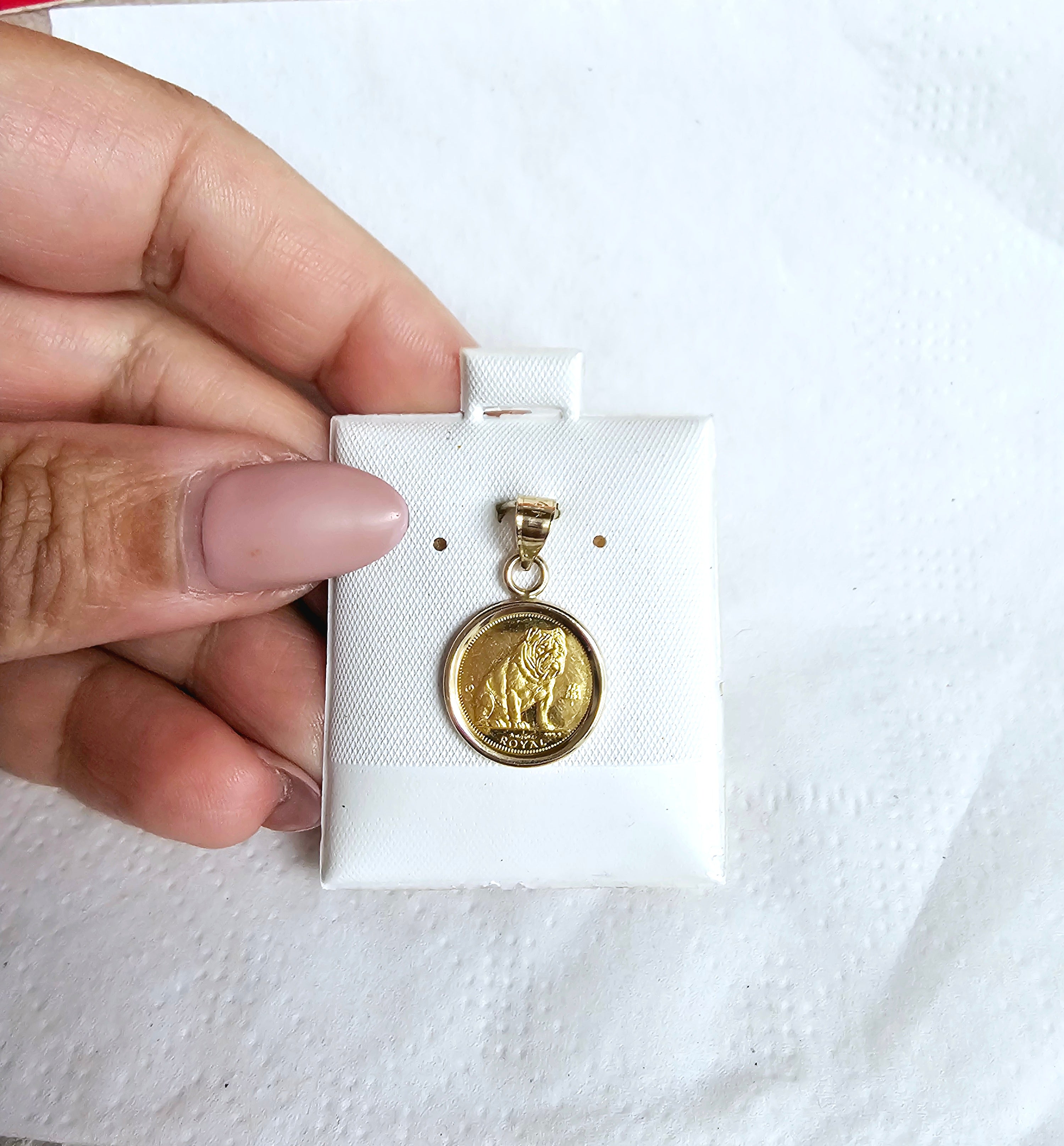 1/25 oz Gibraltar Gold Coin Pendant Necklace - 24K Solid Gold Collectible Coin Jewelry for Men & Women - Perfect for Gifts, Investment & Fashion Accessories