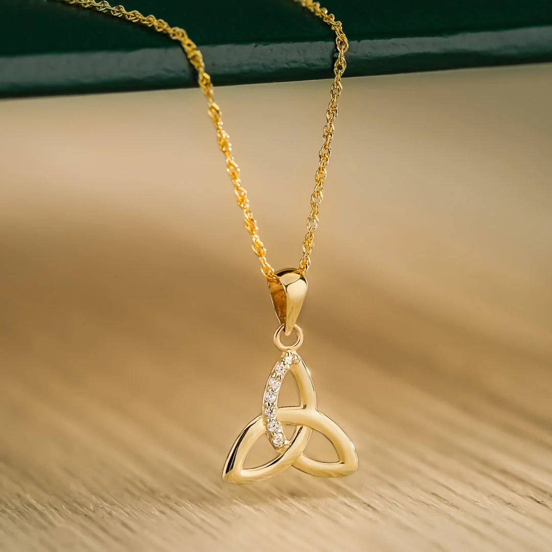 10K Gold Trinity Knot Pendant Necklace for Women - Celtic Love Knot Jewelry Gift for Her - Perfect for Anniversaries, Weddings & Special Occasions