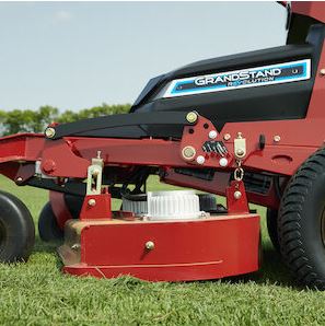 Toro 18560 Grandstand Revolution Zero-Turn Lawn Mower - 60-Inch Cutting Deck, Commercial Grade for Large Yards & Landscaping | Perfect for Golf Courses, Parks & Professional Landscaping