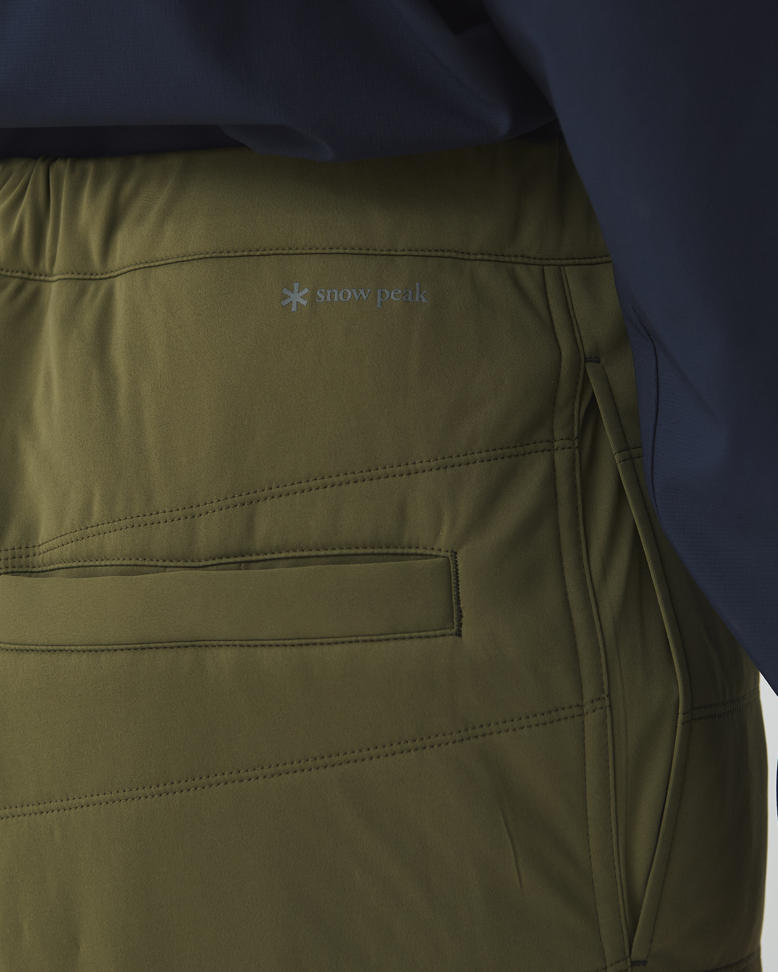 Flexible Insulated Pants for Men & Women - Waterproof Winter Snow Pants for Skiing, Hiking & Outdoor Activities