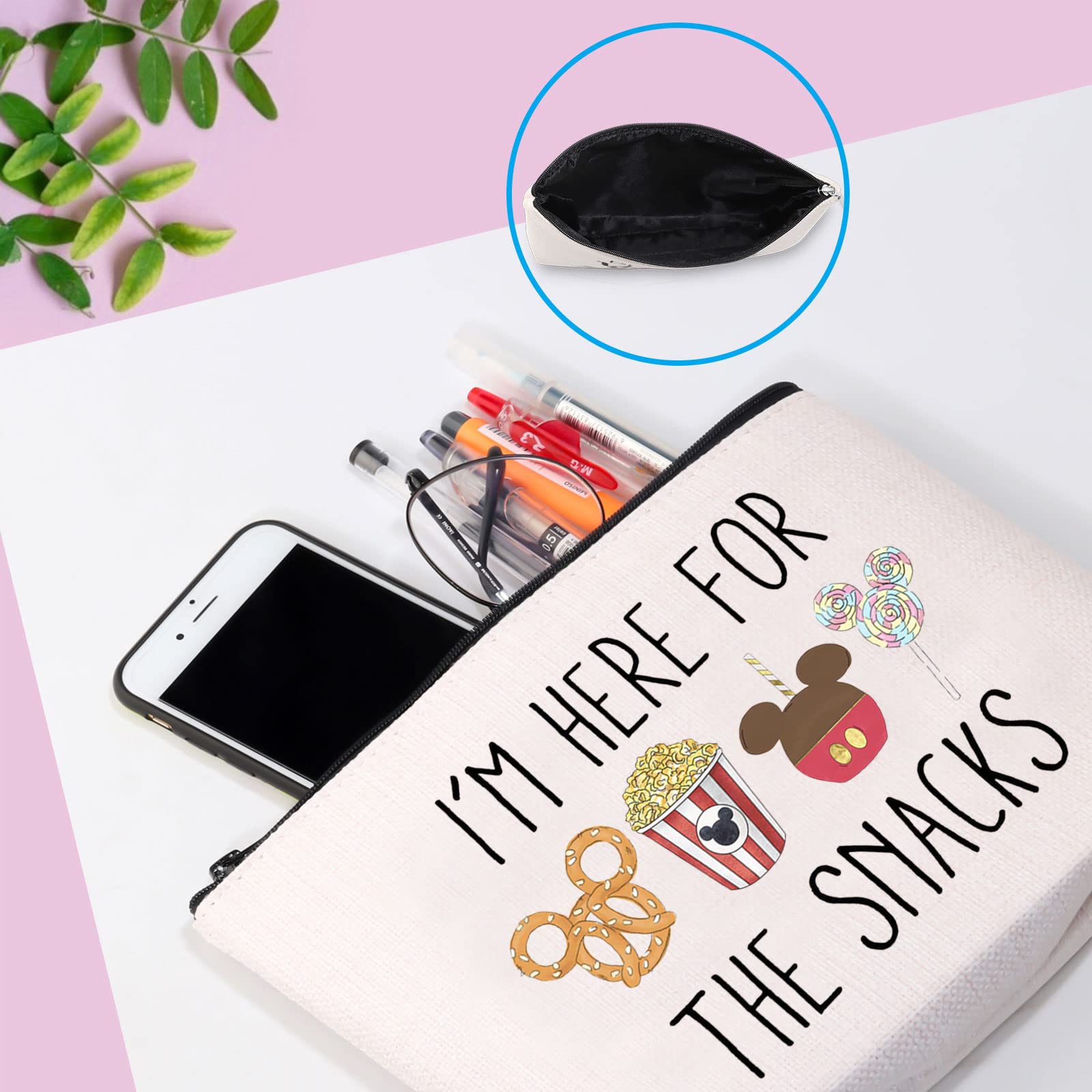 GJTIM Snacks Lover Gift Set - Reusable Insulated Travel Snack Bag with Zipper Pouch for Family Vacations, Picnics & Road Trips - Perfect for Storing Snacks, Makeup & Essentials - Cute 'I'm Here For The Snacks' Design