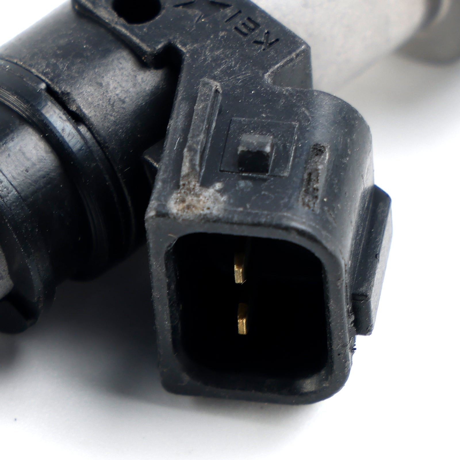 High Performance Fuel Injectors for Suzuki GSX-R750 GSX-R600 GSX1300R Hayabusa - Direct Replacement P8E A00 15710 24F00 - Perfect for Motorcycle Engine Tuning & Performance Upgrades
