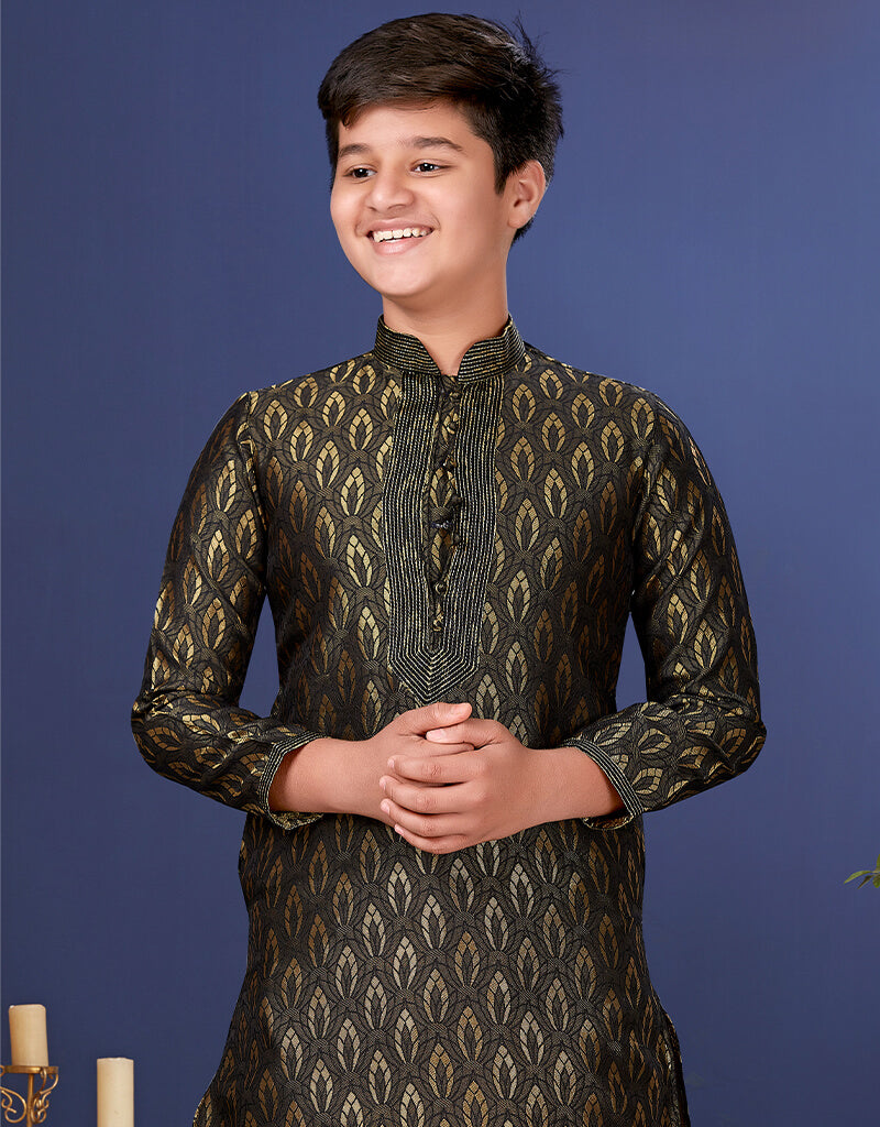 Elegant Black Kurta Pajama Set - Jacquard Silk Fabric for Men - Perfect for Festivals, Weddings & Special Occasions