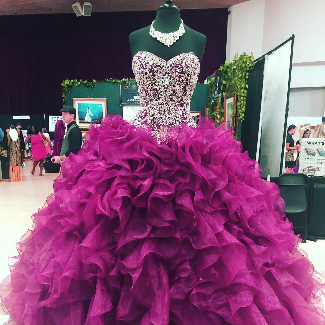 Elegant Crystal Beaded Sweetheart Corset Ball Gown with Organza Ruffles - Perfect for Quinceañera, Prom, and Wedding Dresses | Formal Evening Gowns for Special Occasions