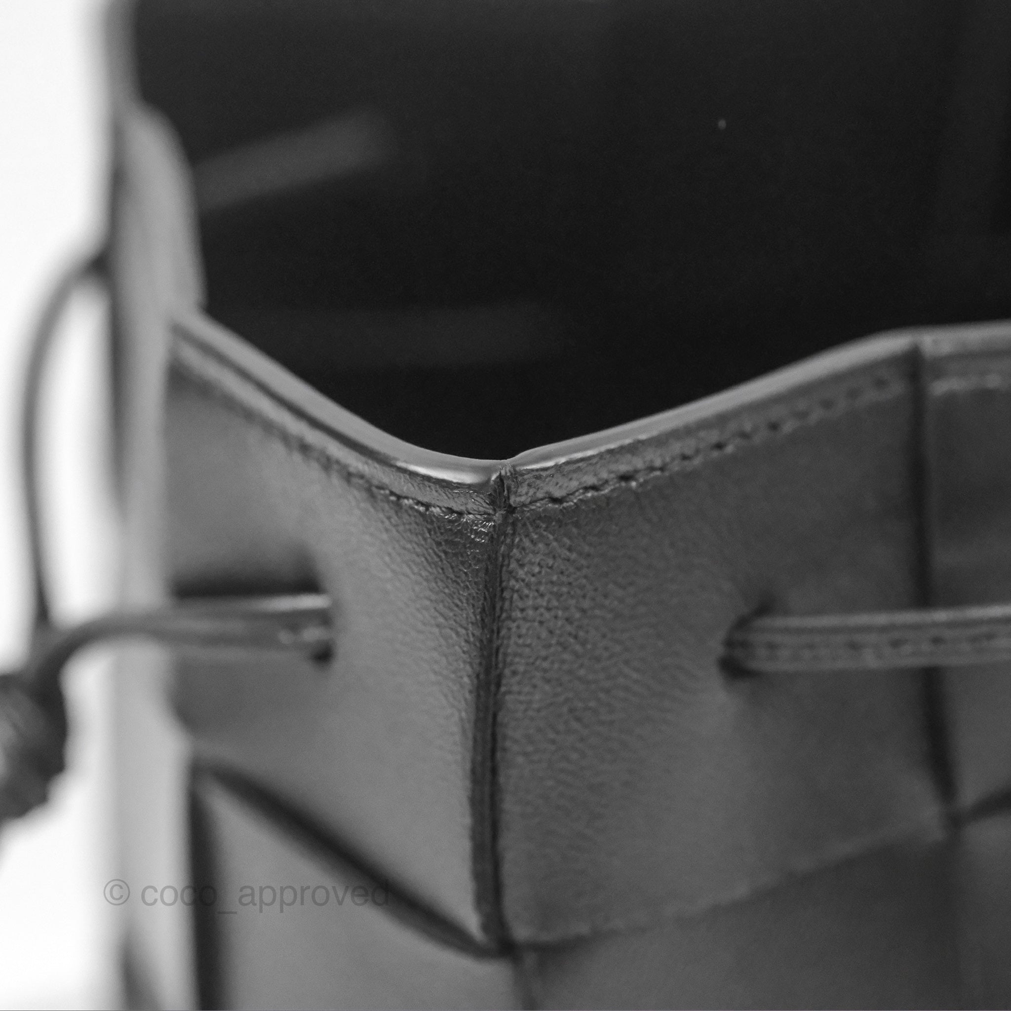 Bottega Veneta Small Cassette Bucket Bag in Black Lambskin Leather - Perfect for Everyday Use, Work & Travel