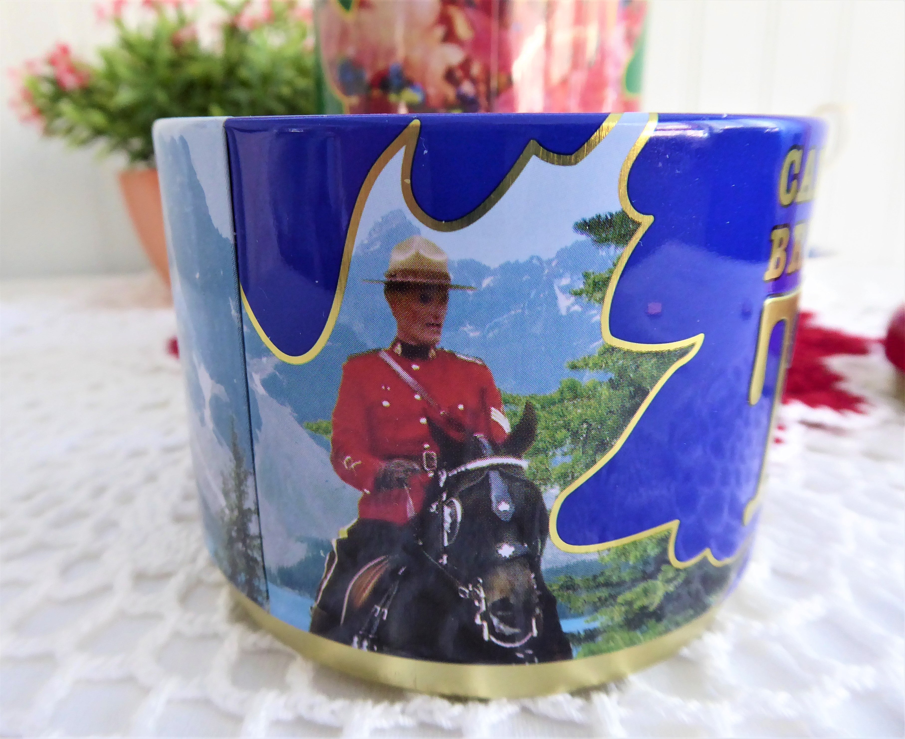 3-Piece Stackable Tea Tin Set - Empty Tea Storage Canisters with Maple Leaf & Mountie Design - Perfect for Loose Leaf Tea, Coffee, and Spices - Ideal for Kitchen, Pantry, and Gift Giving