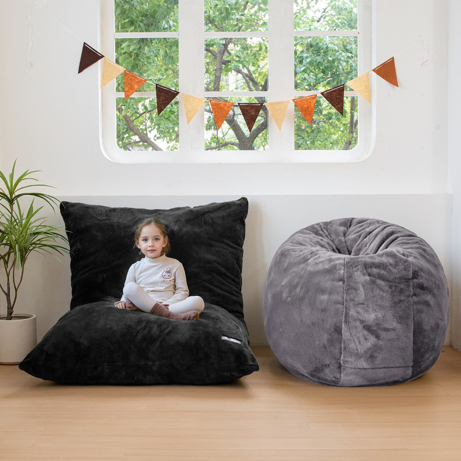 MAXYOYO 3-in-1 Kids Bean Bag Chair Bed - Convertible Faux Fur Floor Sofa for Children's Room, Gaming & Reading - Soft & Comfortable (Black) | Perfect for Playrooms, Bedrooms & Cozy Reading Nooks