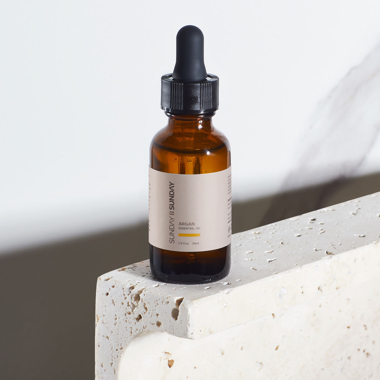 Pure Moroccan Argan Oil for Hair, Skin & Nails - 100% Natural Cold Pressed Organic Argania Spinosa Kernel Oil - Perfect for Dry Hair Treatment, Face Moisturizer & Cuticle Care