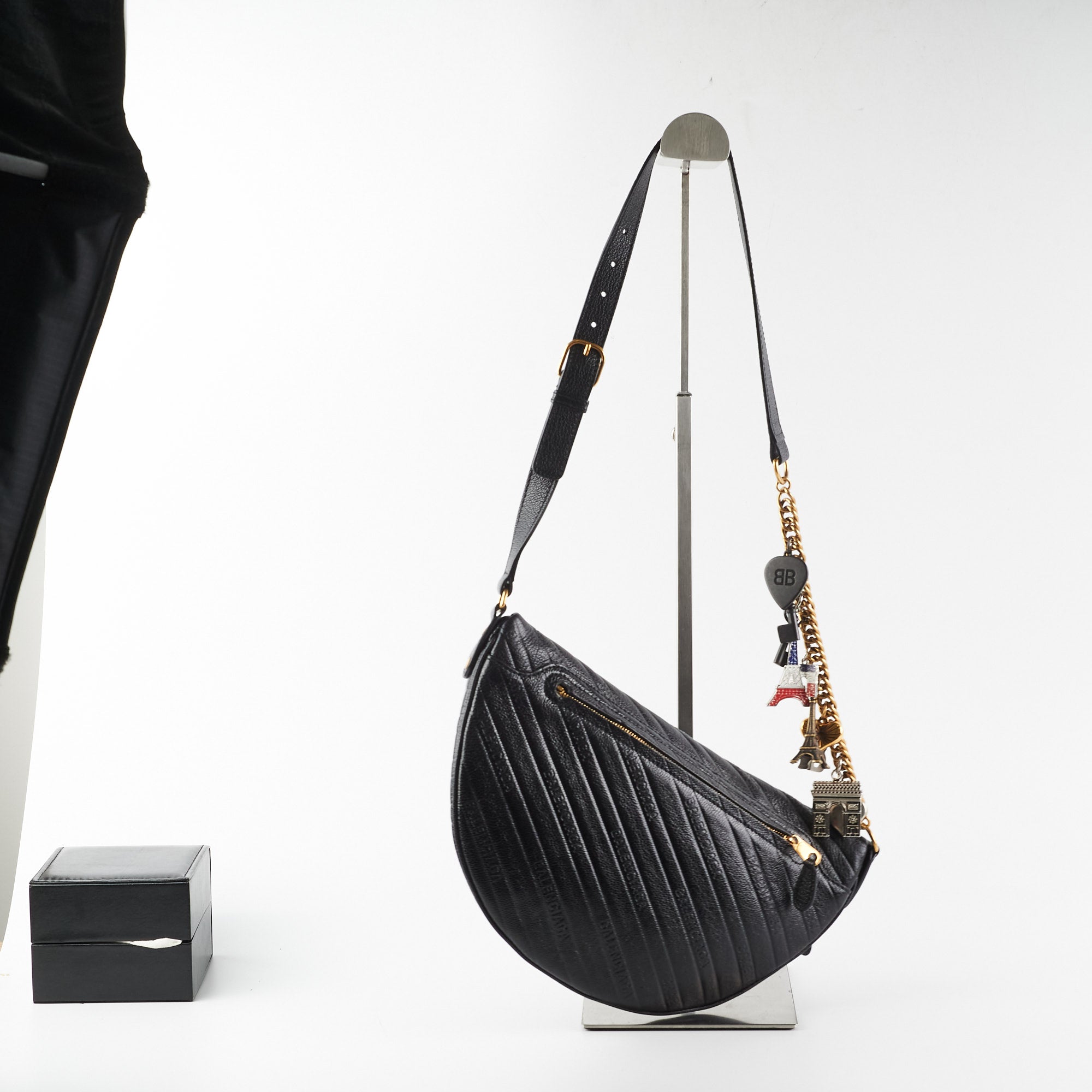 Balenciaga Souvenir Belt Bag Black - Stylish Waist Pack for Travel, Concerts & Everyday Use