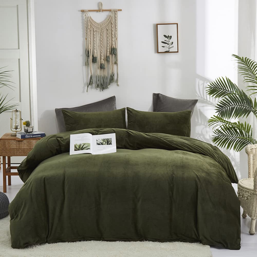 CLOTHKNOW Army Green Velvet Comforter Set Queen - Soft Flannel Dark Olive Green Bedding 3-Piece Comforter Set for Cozy Winter Nights | Perfect for Master Bedroom, Guest Room & Dorm Decor