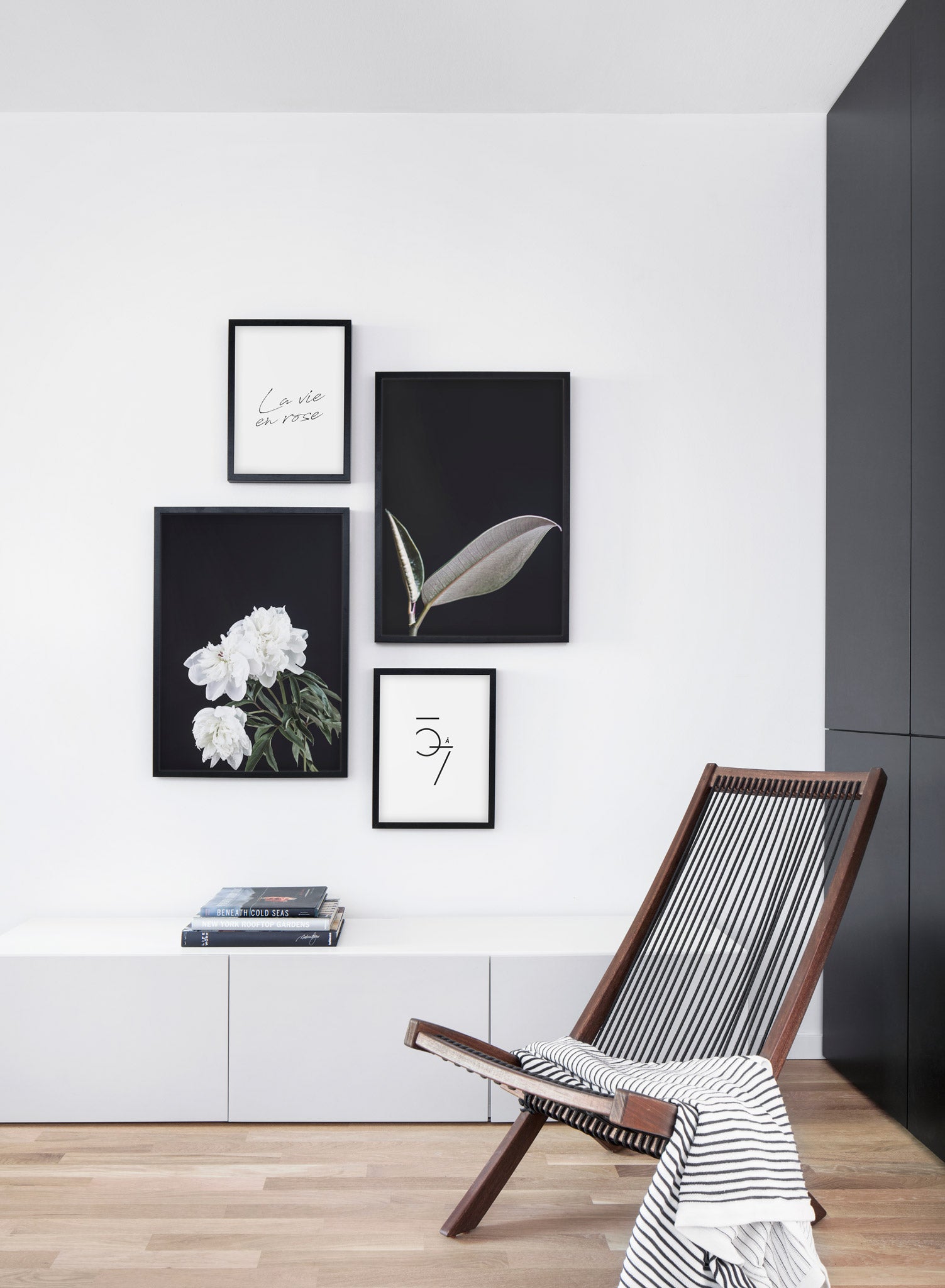 Leaf Poster - Botanical Wall Art Decor for Home & Office | Nature-Inspired Prints for Living Room, Bedroom & Workspace