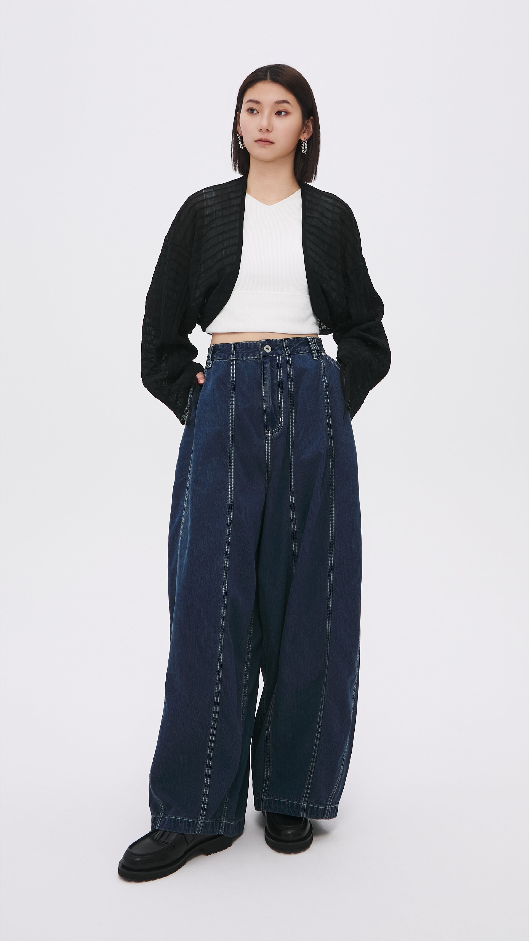 Vintage Rebuilt Balloon Jeans for Women - Distressed High Waist Denim Pants - Perfect for Casual Outfits, Street Style & Boho Fashion