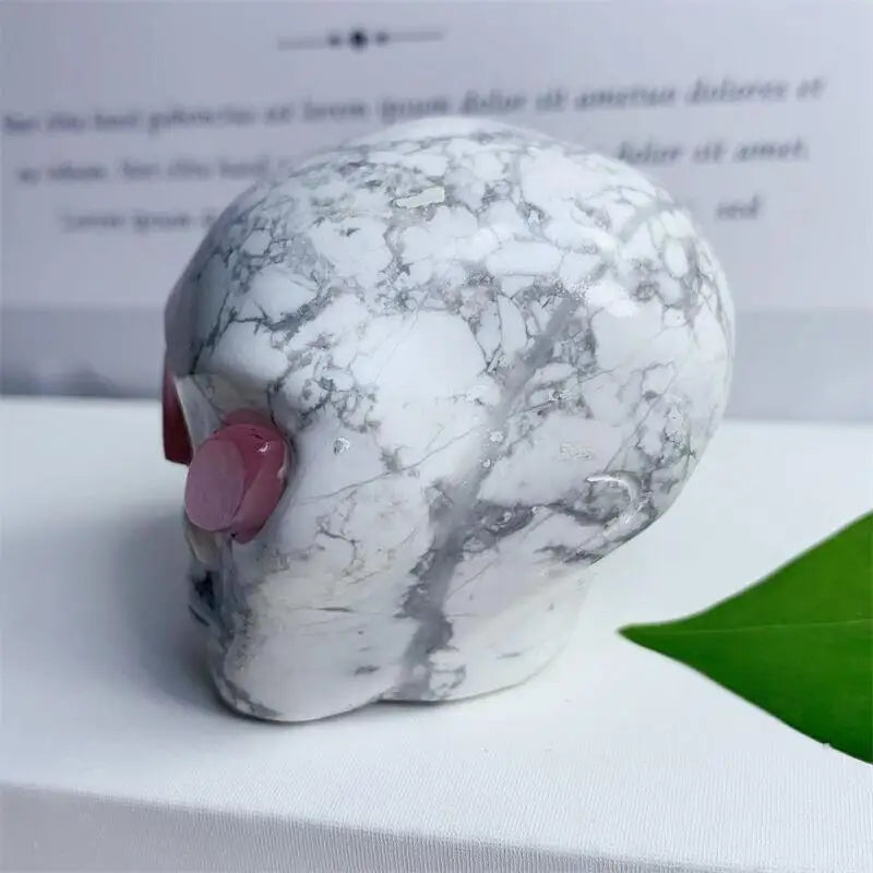 2 Inch Natural Howlite Alien Skull Crystal Carving - Healing Energy Stone for Home Decor, Meditation & Spiritual Gifts - Unique Handcrafted Collectible for Kids & Adults (1 Piece)