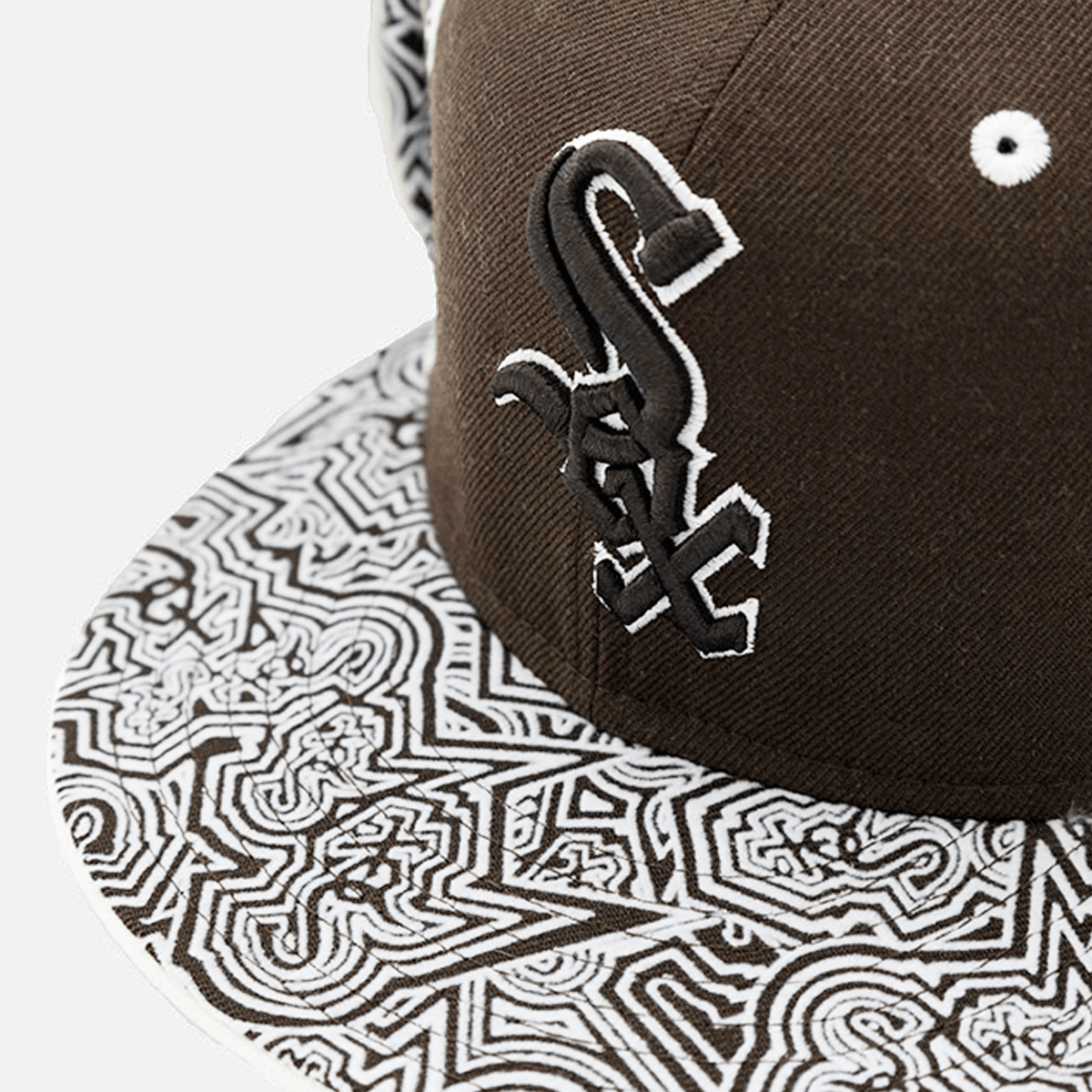 Chicago White Sox MLB 59FIFTY Fitted Hat for Men - Official Licensed Baseball Cap for Fans, Games & Outdoor Activities