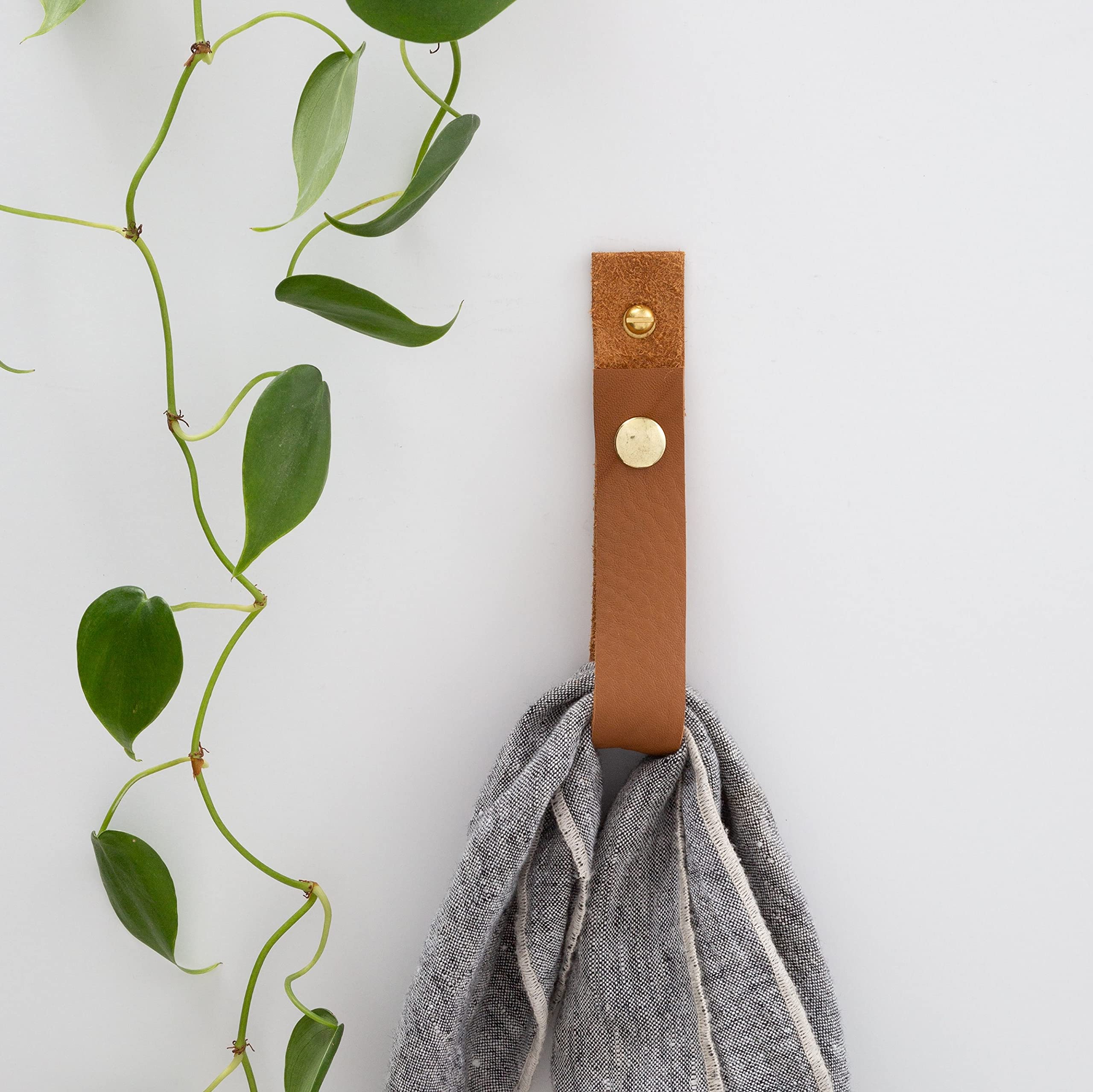 KEYAIIRA - Leather Wall Hanger with Snap Closure - Functional Entryway Organizer, Bathroom Towel Hook & Boho Jewelry Holder - Perfect for Home Decor, Farmhouse Style, and Small Space Organization