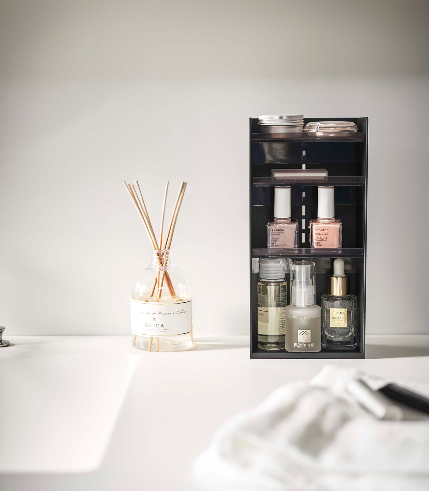 Professional Makeup Organizer - 2 Stylish Designs for Vanity & Travel | Perfect for Cosmetics Storage & Beauty Essentials