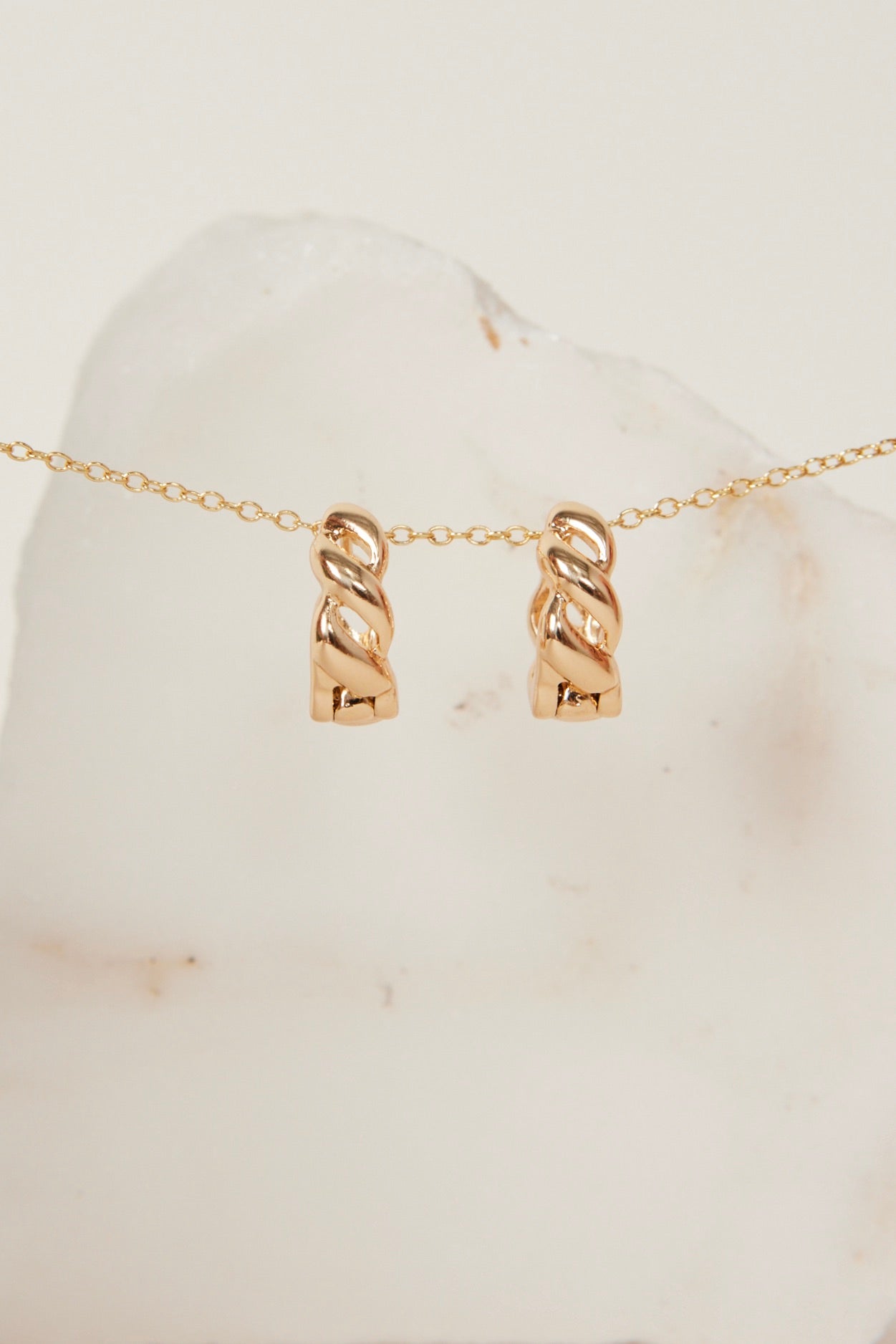 14K Gold Hoop Earrings for Women - Dainty Chain Link Design, Hypoallergenic & Tarnish-Free - Perfect for Everyday Wear, Parties & Gifts
