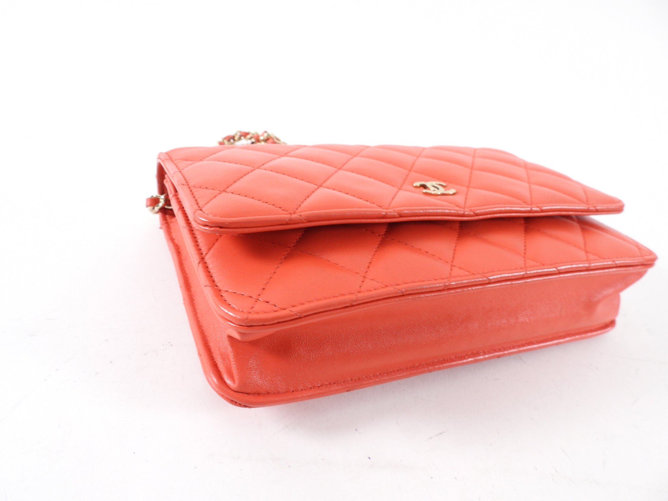 Chanel Red Quilted Leather Timeless Classic Wallet on Chain Bag - Luxury Crossbody Purse for Women, Evening Parties & Special Occasions