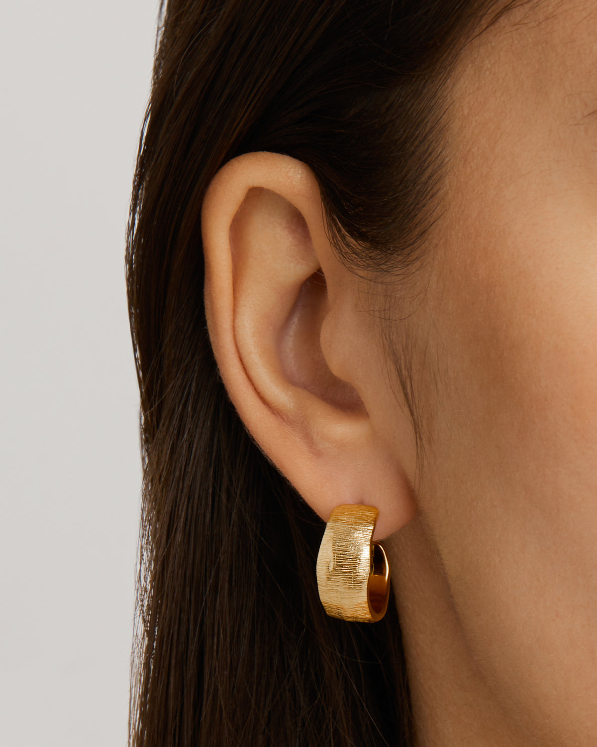 18K Gold Vermeil Woven Light Hoop Earrings - Dainty & Elegant Jewelry for Women - Perfect for Everyday Wear, Office & Special Occasions