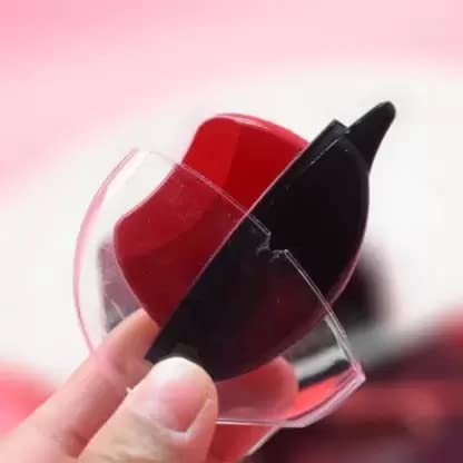 Velvet Matte Long Lasting Lipstick - Hydrating Non-Drying Formula for Perfect Lip Shape | Ideal for Daywear, Night Out & Special Occasions