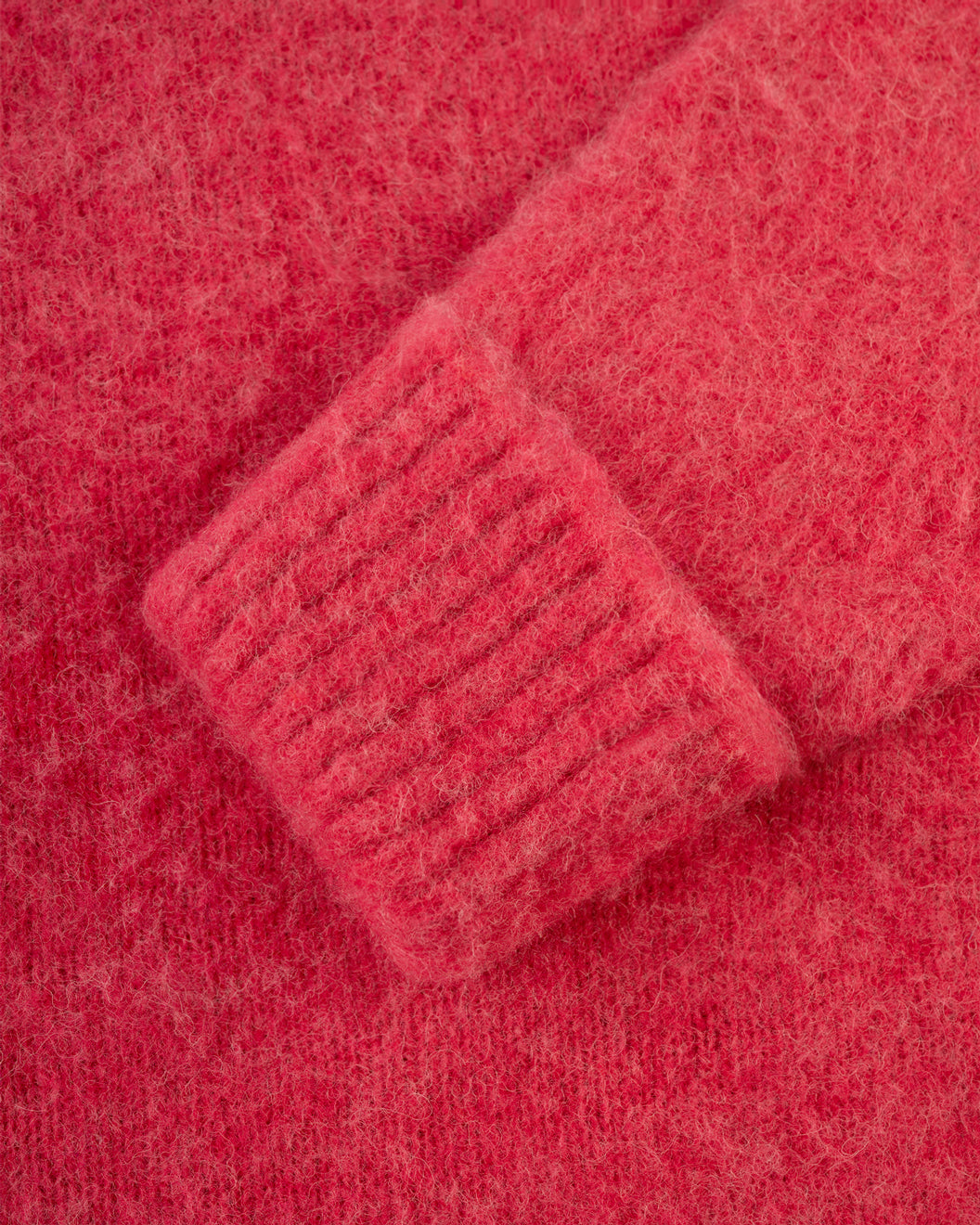 Shaggy Dog Crewneck Sweater - Cozy Knit Pullover for Men & Women - Perfect for Casual Wear, Winter Outfits & Pet Lovers
