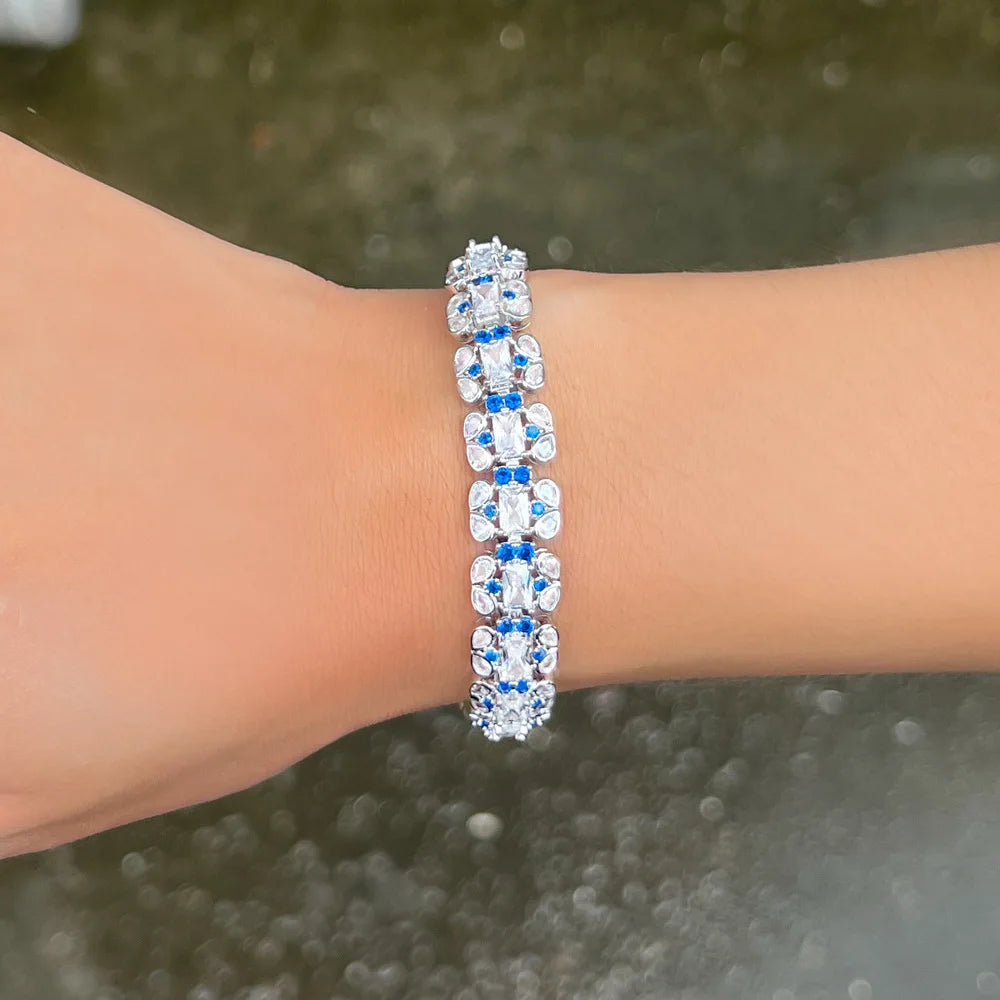 Elegant Cubic Zirconia Wedding Bracelet - Sparkling CZ Crystal Bridal Jewelry for Bride & Bridesmaids - Perfect Gift for Weddings, Anniversaries & Special Occasions