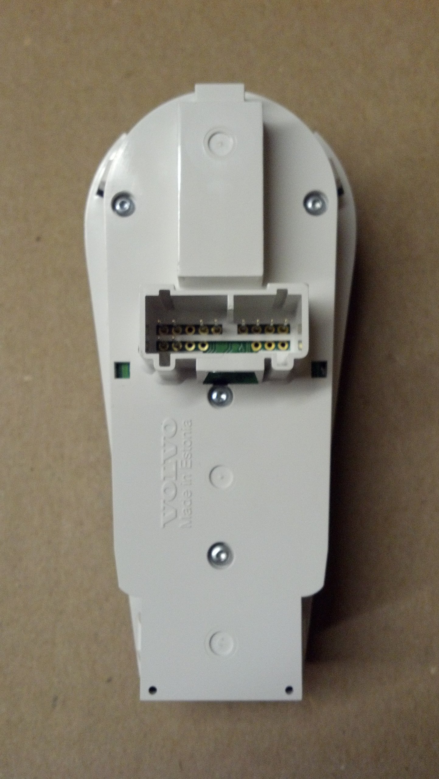 Volvo Switch 20953578 - Genuine OEM Replacement Part for Volvo Vehicles | Perfect for Electrical System Repairs & Upgrades