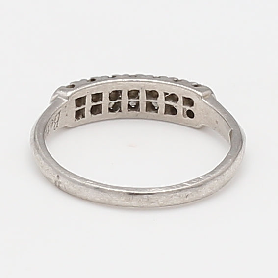 0.03 Carat Round Brilliant H SI1 Diamond Platinum Wedding Band Ring - Perfect for Engagement, Anniversary & Everyday Wear