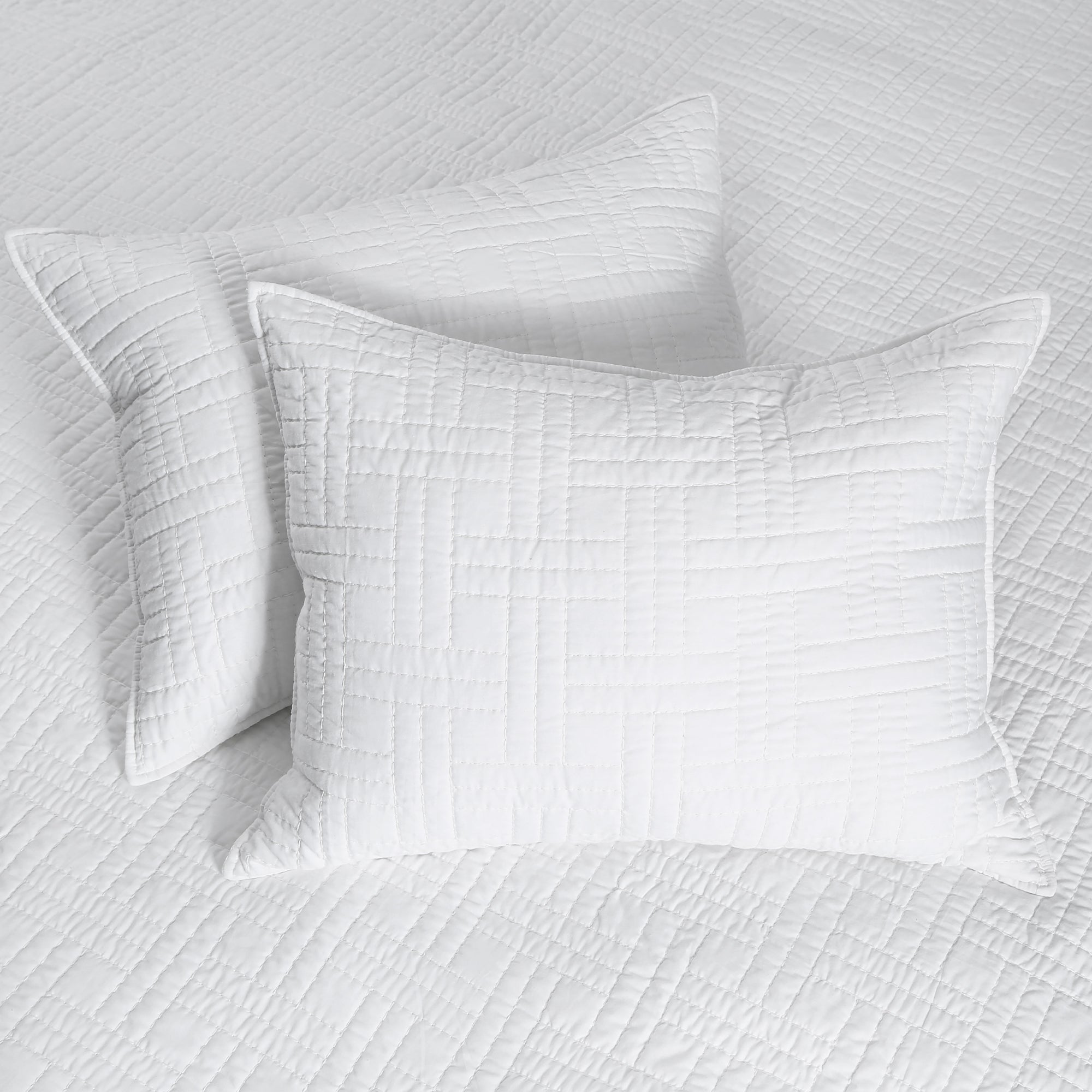 Melange Stitch Quilt Set - Soft & Breathable Bedding Collection for All Seasons | Perfect for Master Bedroom, Guest Room & Dorm Decor