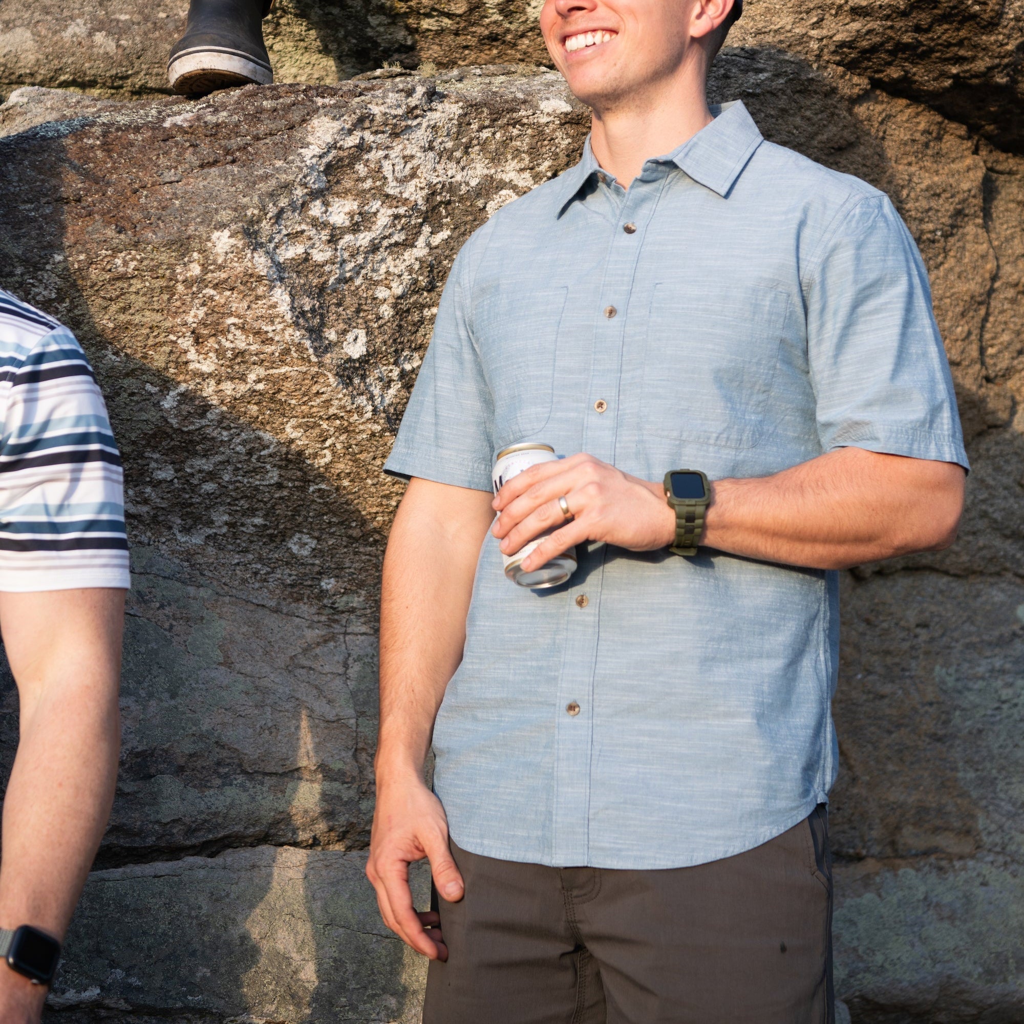 Bowman Men's Casual Short Sleeve Woven Shirt - Breathable Summer Button Down Shirt for Outdoor Activities, Travel & Business Casual Wear