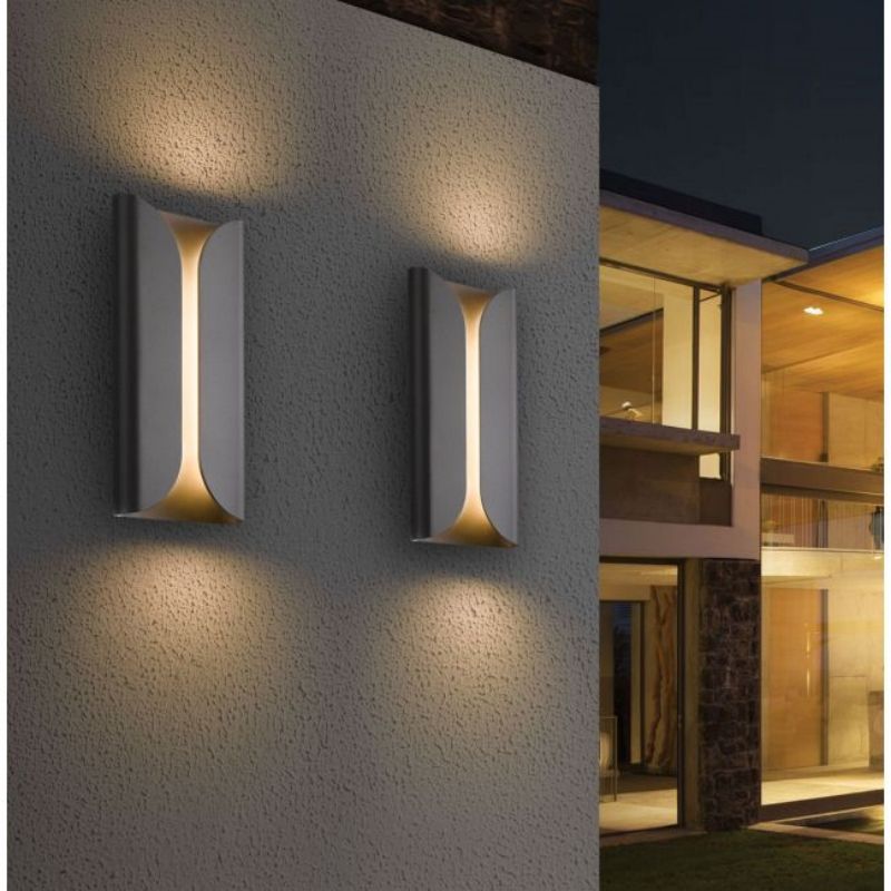Elegant Folding Wall Sconce Light Fixture - Modern Home Decor for Bedroom, Living Room & Hallway Lighting
