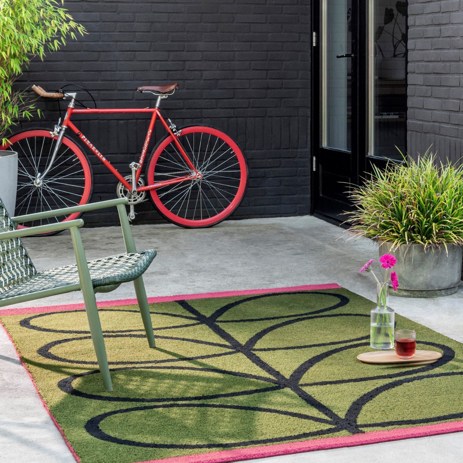 Linear Stem Outdoor Rug in Olive Green - Perfect for Patio, Deck, and Garden Decor