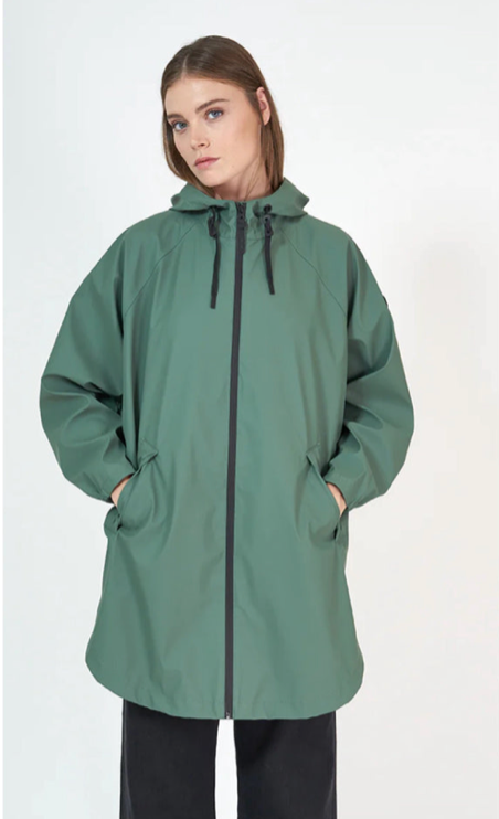 Tantä Green Sky Raincoat - Waterproof Lightweight Rain Jacket for Men & Women - Perfect for Outdoor Hiking, Camping & Travel