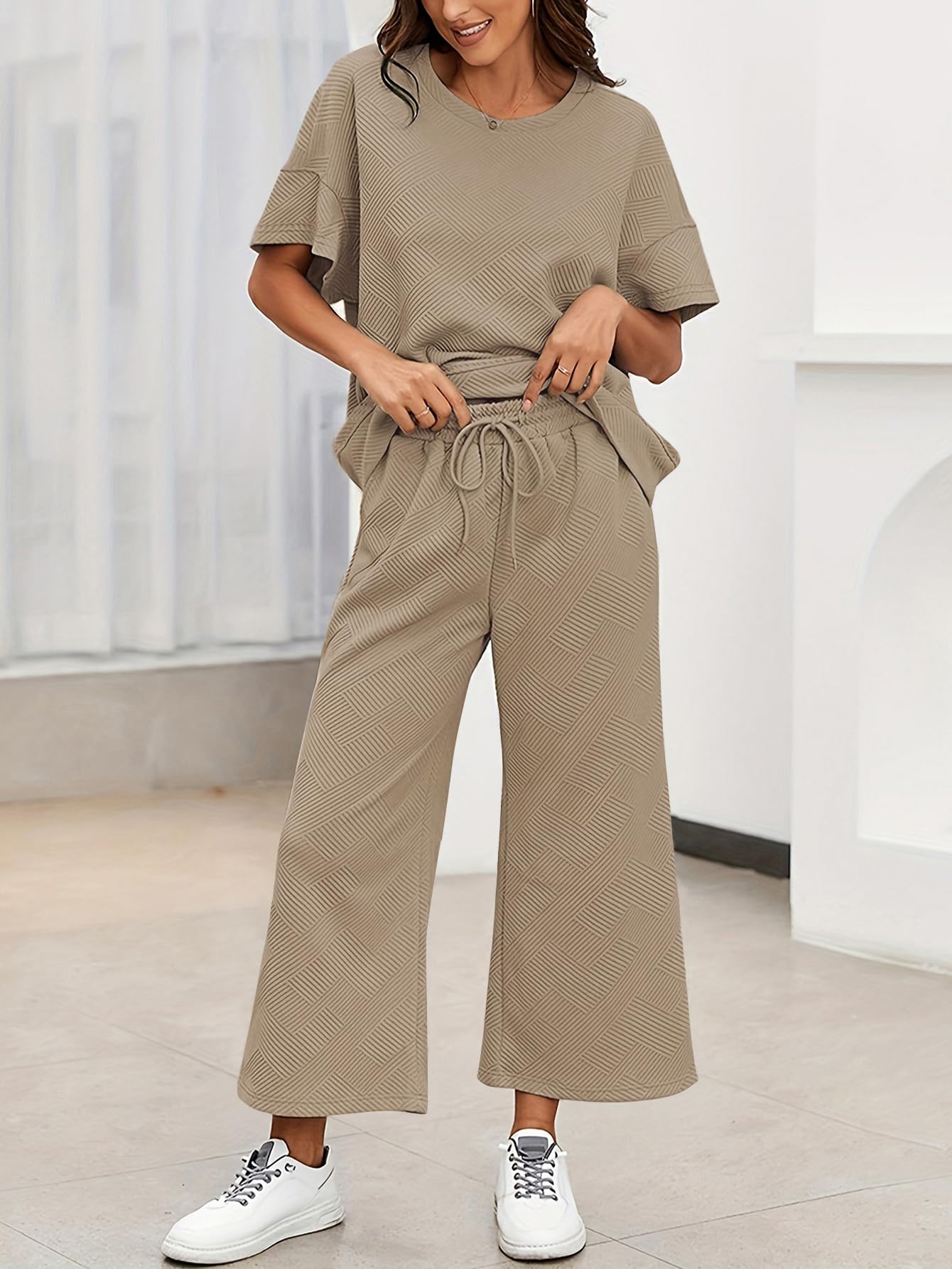 Women's 2-Piece Knit Lounge Set - Short Sleeve Pullover Top & Wide Leg Pants | Soft Summer Outfit for Home, Travel & Relaxation | 2024 Casual Comfort Wear