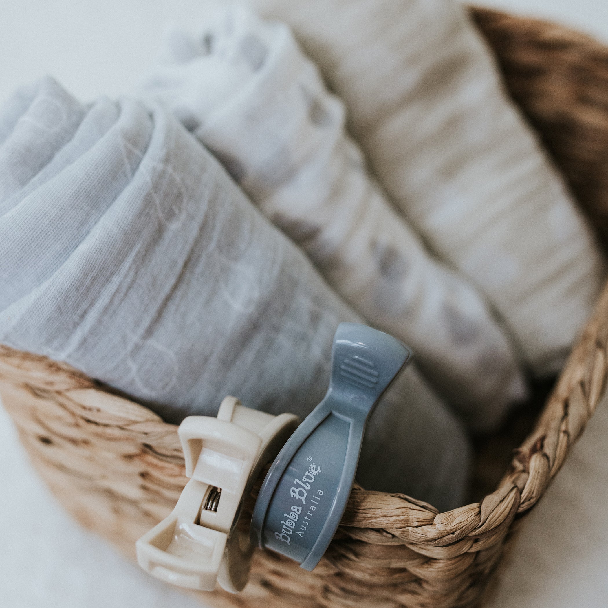 4-Pack Unisex Pram Clips - Grey, Sand, Nutmeg & Terracotta | Secure Baby Stroller Accessories for Shopping Trips & Outdoor Adventures