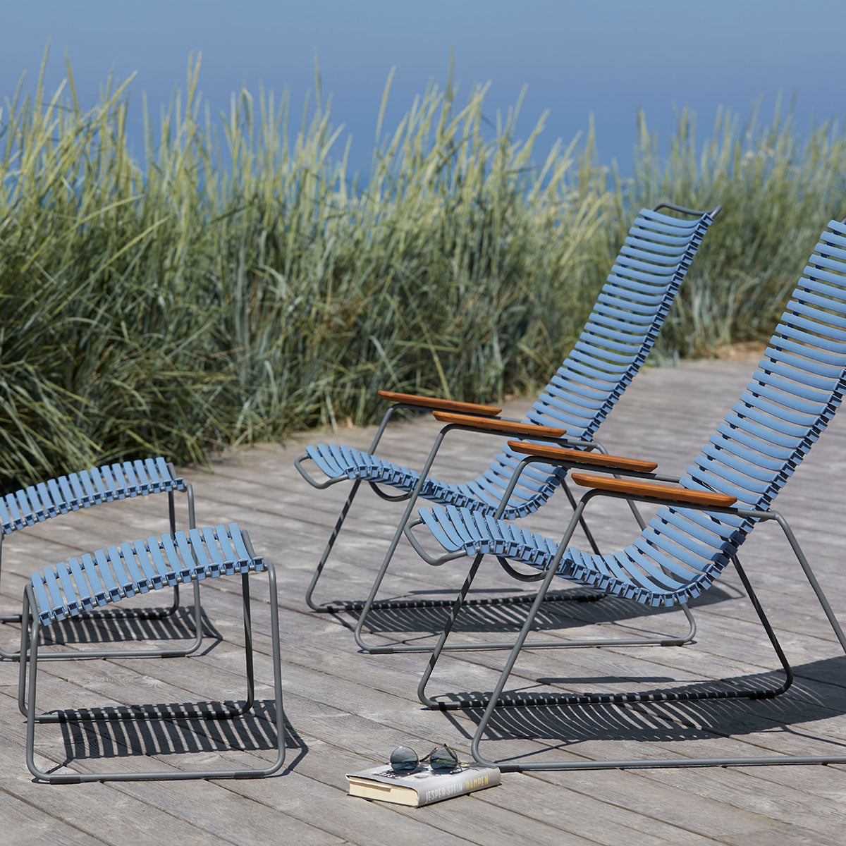 Premium Click Outdoor Lounge Chair - Lightweight, Foldable & Weather-Resistant for Patio, Poolside, Beach & Backyard Relaxation
