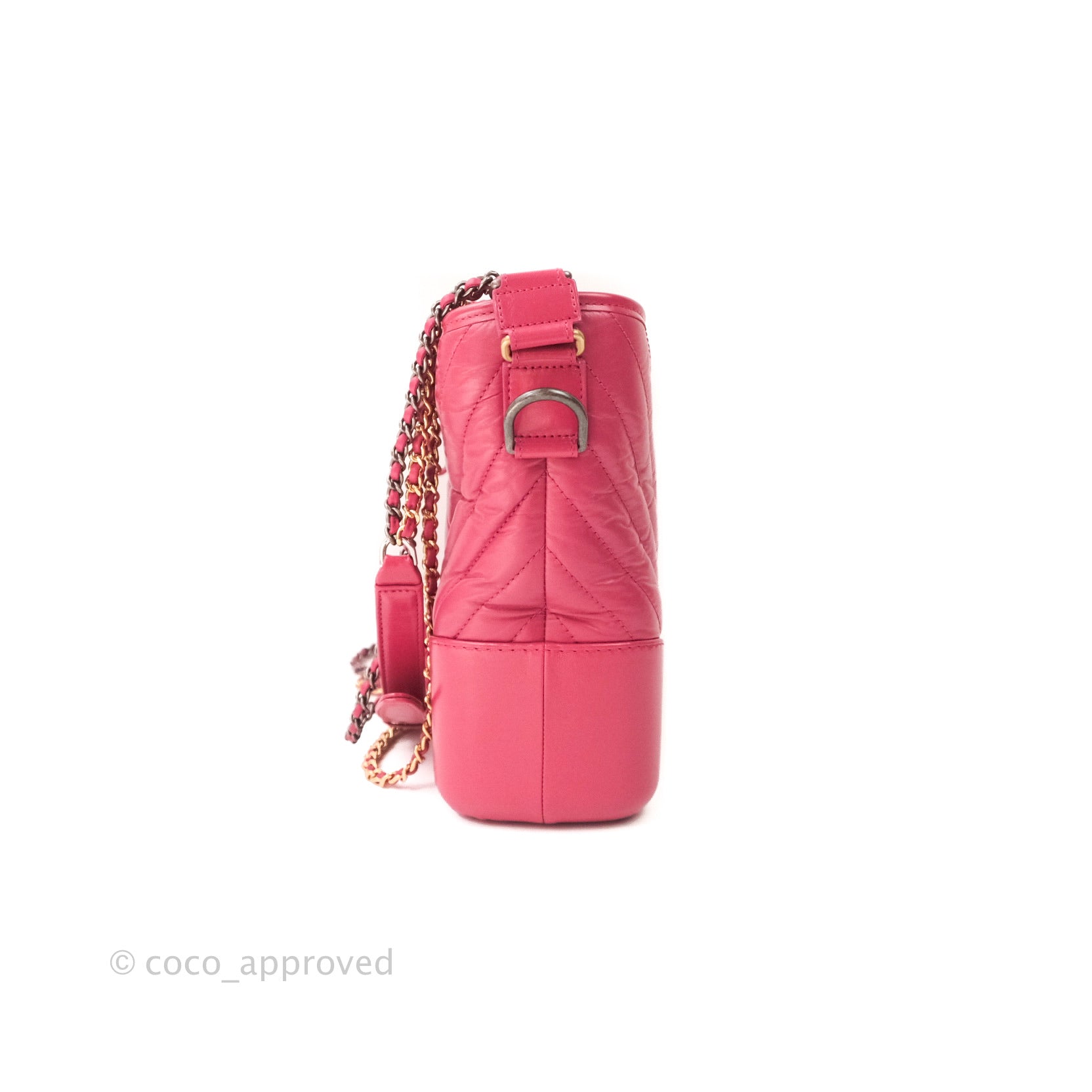 Chanel Chevron Medium Gabrielle Hobo Bag in Pink Aged Calfskin with Mixed Hardware - Perfect for Work, Travel & Everyday Luxury