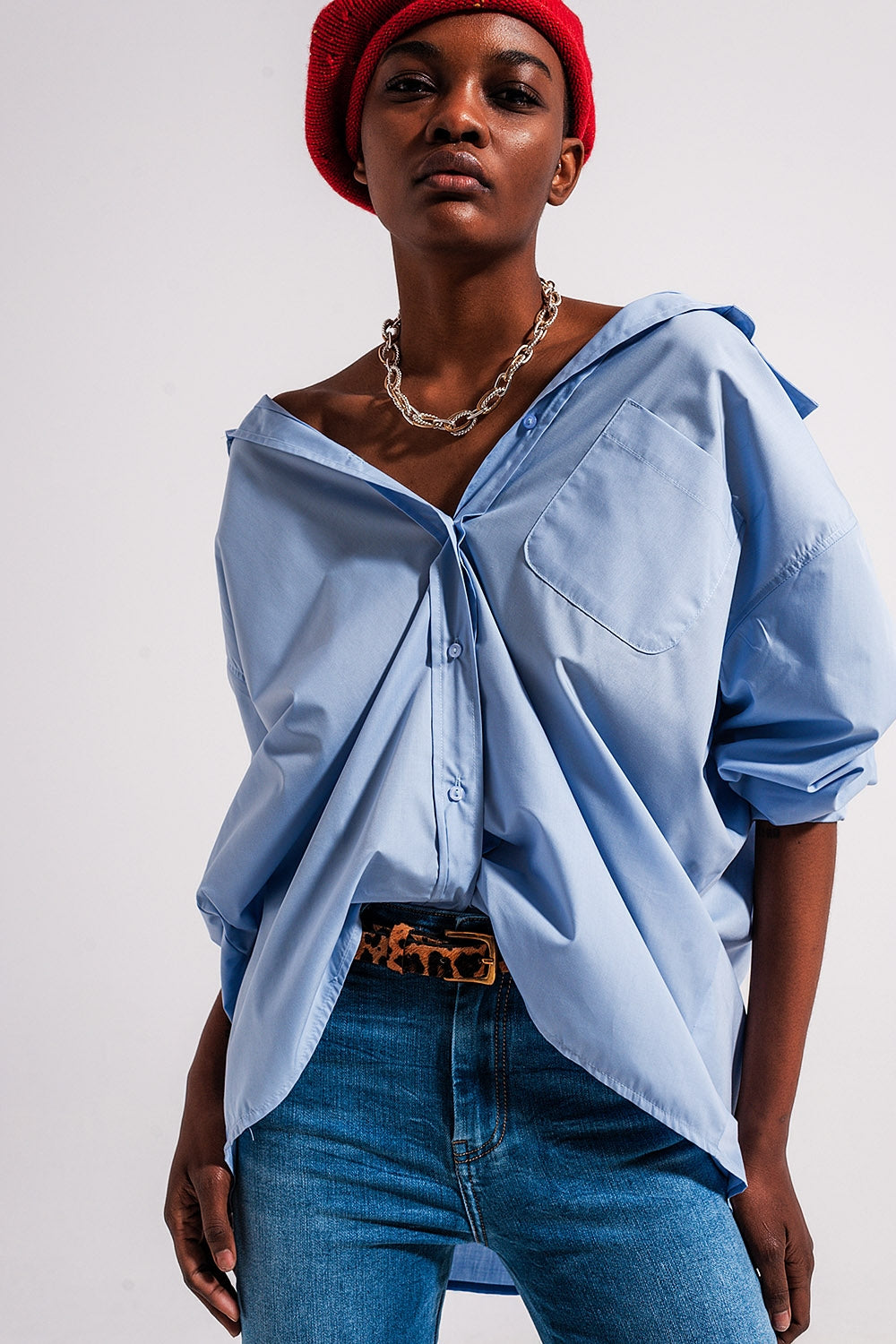Oversized Relaxed Blue Poplin Shirt for Women - Casual Comfort Wear for Everyday Outings and Weekend Getaways