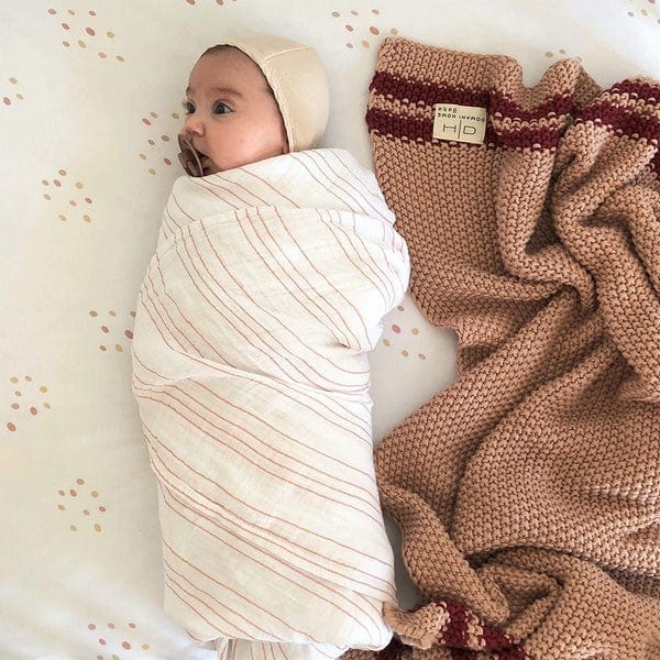 Elys & Co 4-Piece Baby Crib Bedding Set - Soft Cotton Crib Sheets, Fitted Crib Skirt, Bumper Pads & Blanket for Nursery Decor (Perfect for Newborns & Toddlers)