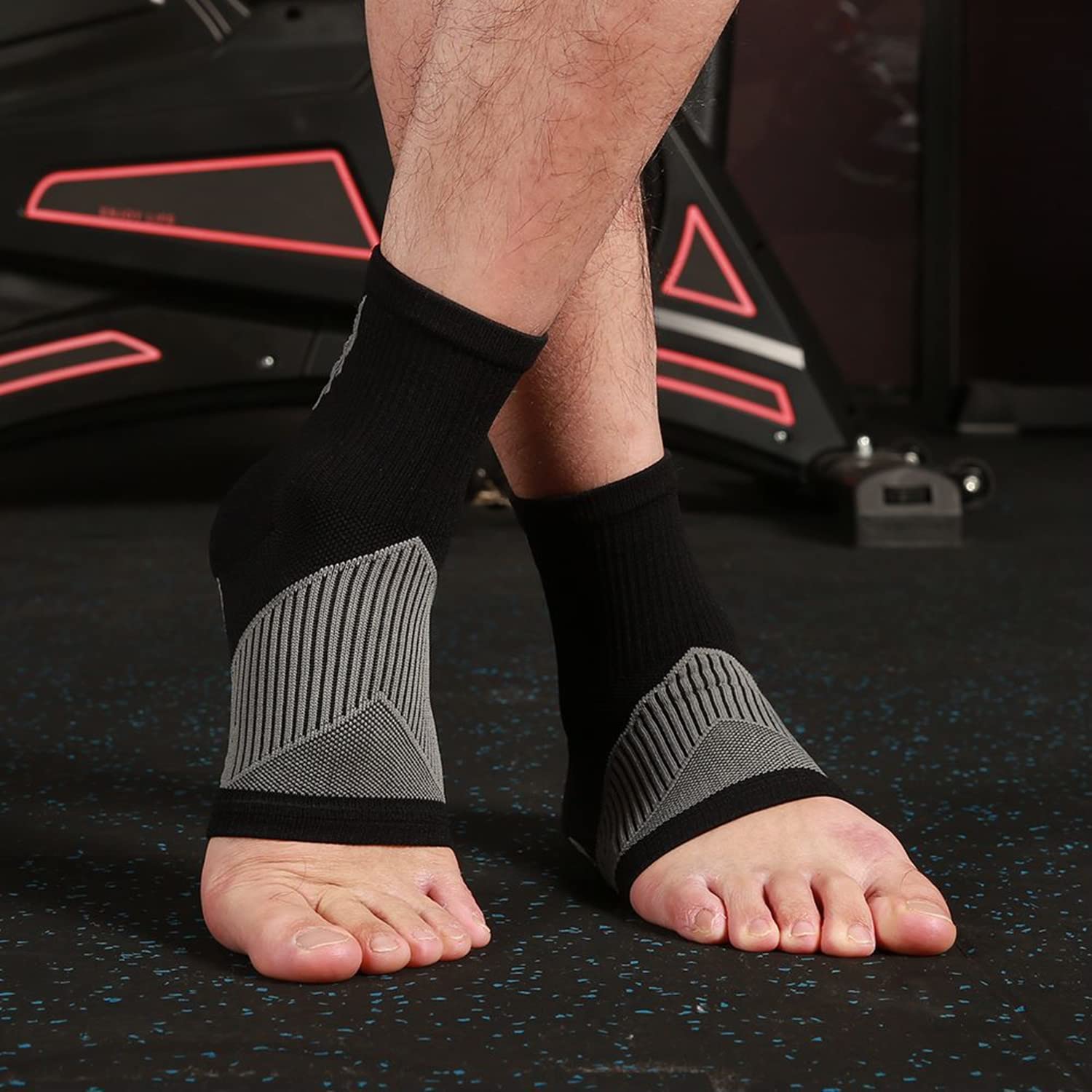Heelsium Neuropathy & Plantar Fasciitis Compression Socks for Men & Women - Pain Relief Socks for Foot Pain, Swelling & Circulation - Large Black Socks for Work, Running & Daily Comfort