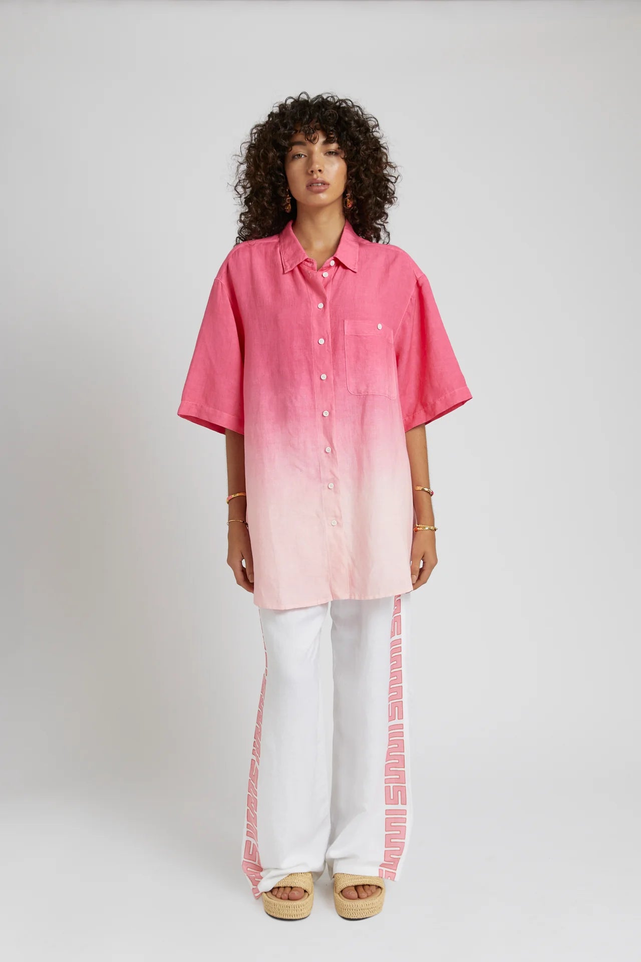 Big Pink Fade T-Shirt - Oversized Comfort Fit Cotton Tee for Men & Women | Perfect for Casual Wear, Street Style & Loungewear