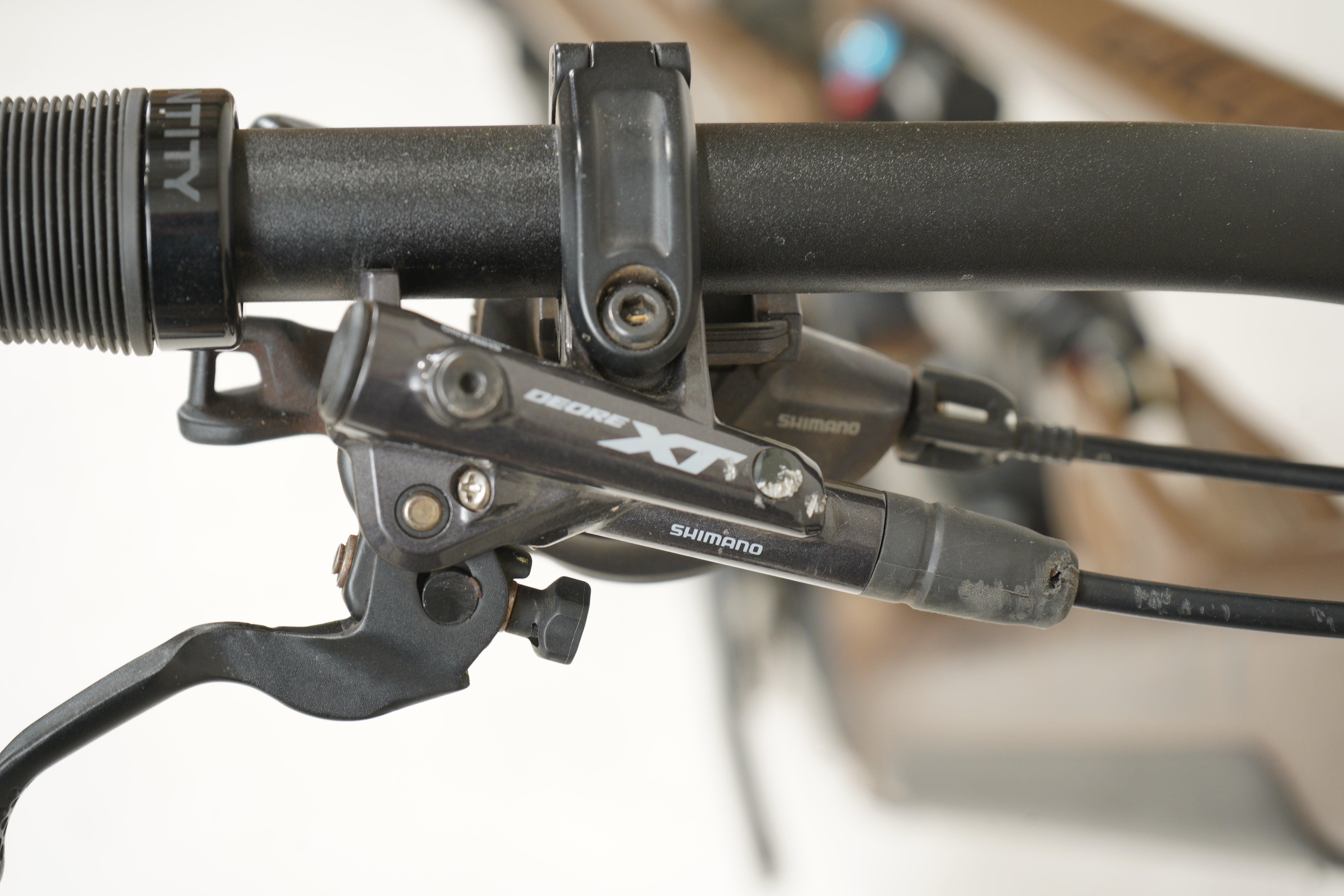 Ex Demo Polygon Collosus N8E 29 XL Mountain Bike #4750 - Perfect for Trail Riding and Off-Road Adventures