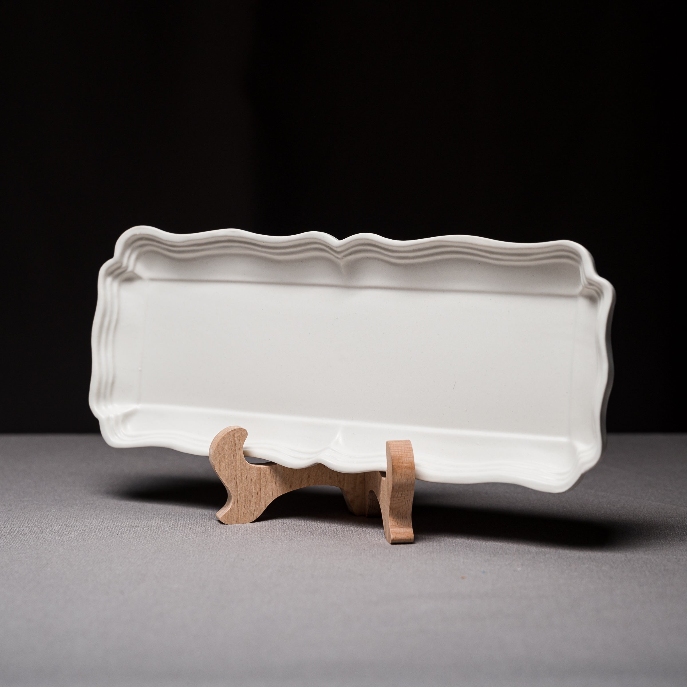 Usuki Ware Japanese Rectangle Long Plate - Handcrafted Ceramic Serving Dish for Sushi, Appetizers & Home Decor