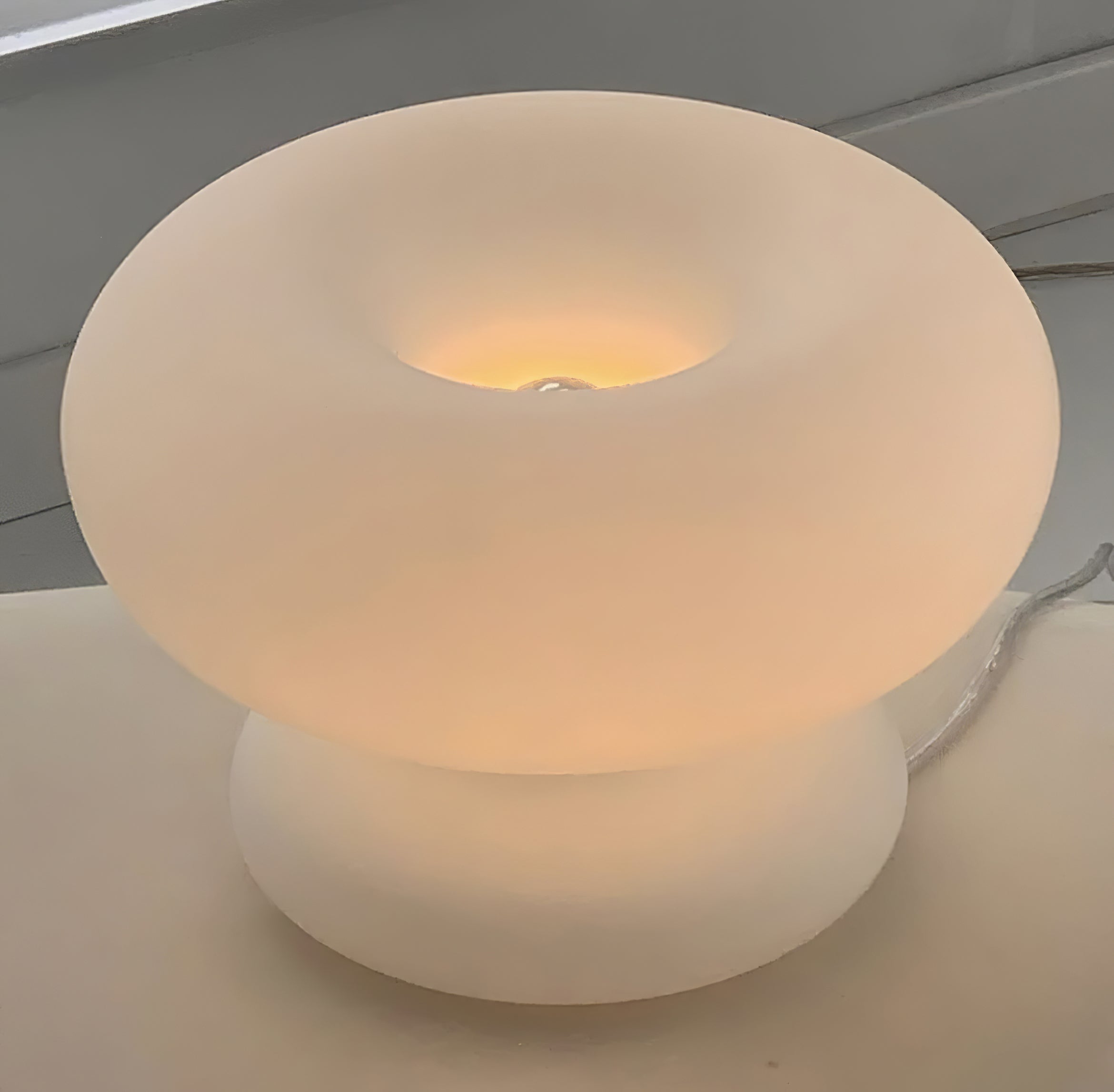 Stylish Donut Table Lamp - Modern LED Night Light for Bedroom, Living Room & Office Decor - Perfect for Reading, Relaxing & Creating Cozy Ambiance