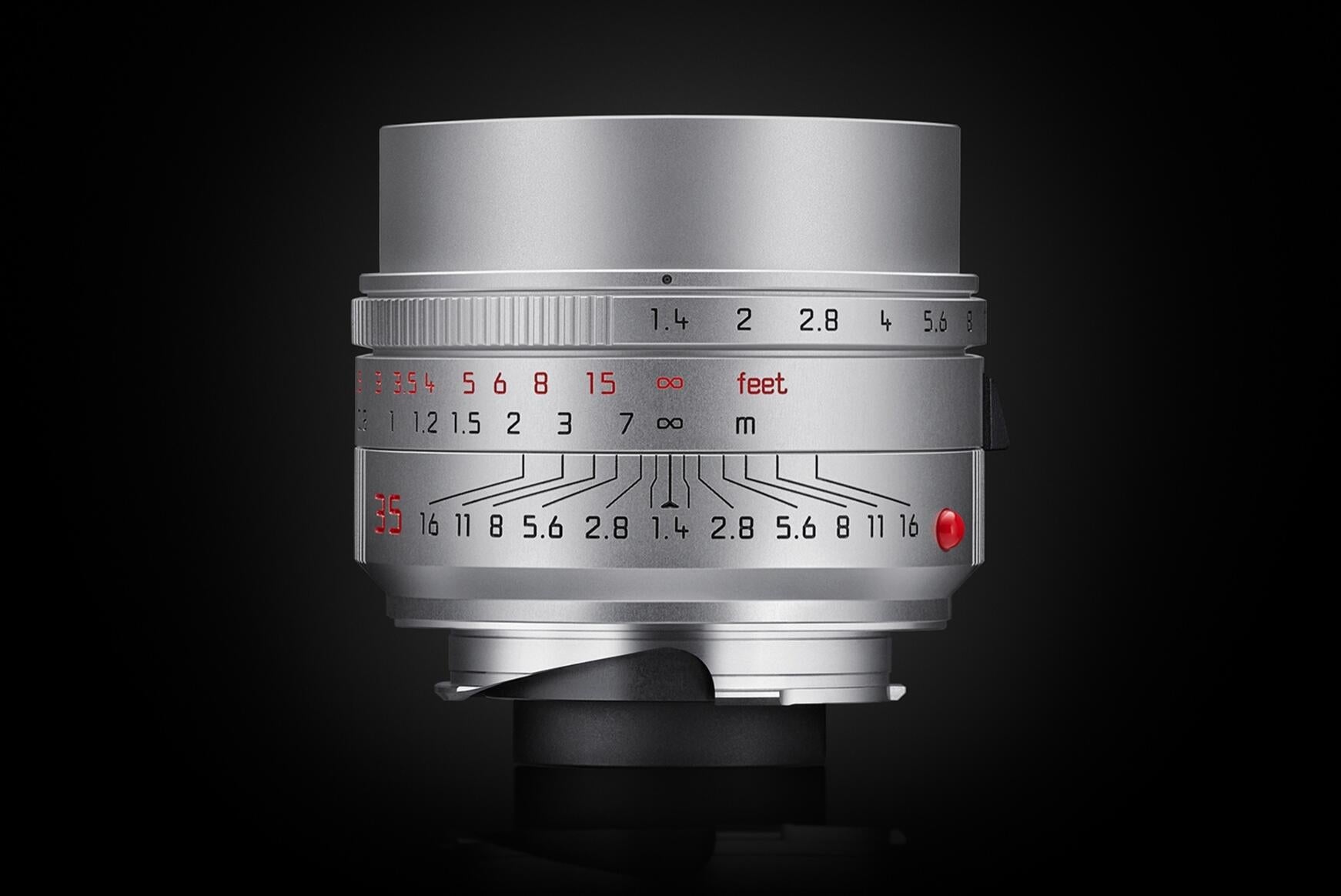 Leica Summilux-M 35mm f/1.4 ASPH Silver Lens - Premium Fast Aperture Prime Lens for Leica M Mount Cameras - Perfect for Street Photography, Low Light & Portrait Shooting