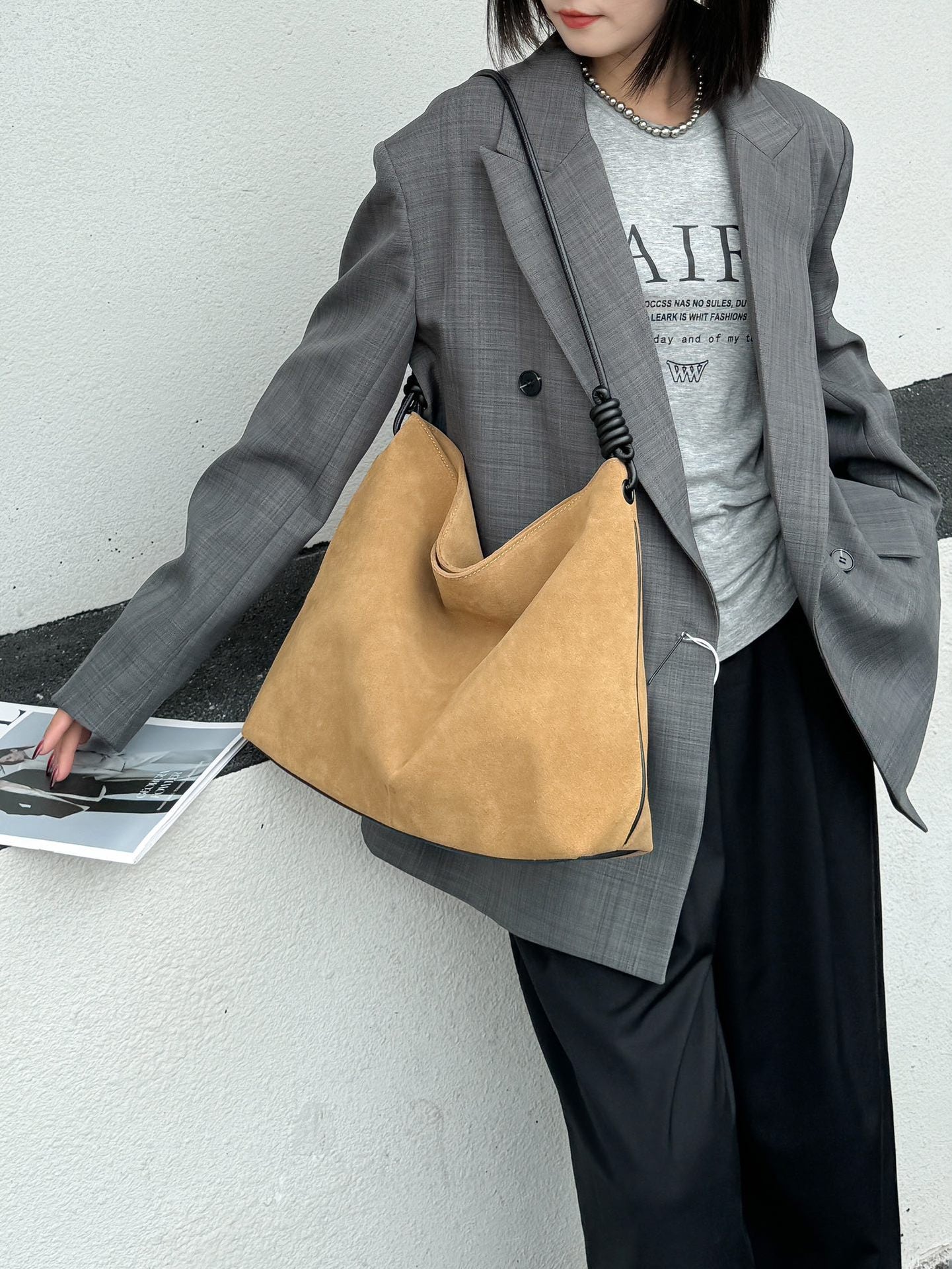 Stylish Women's Tote Bag - Fashionable Large Shoulder Bag for Work, Travel & Shopping - Durable & Spacious Designer Handbag for Everyday Use
