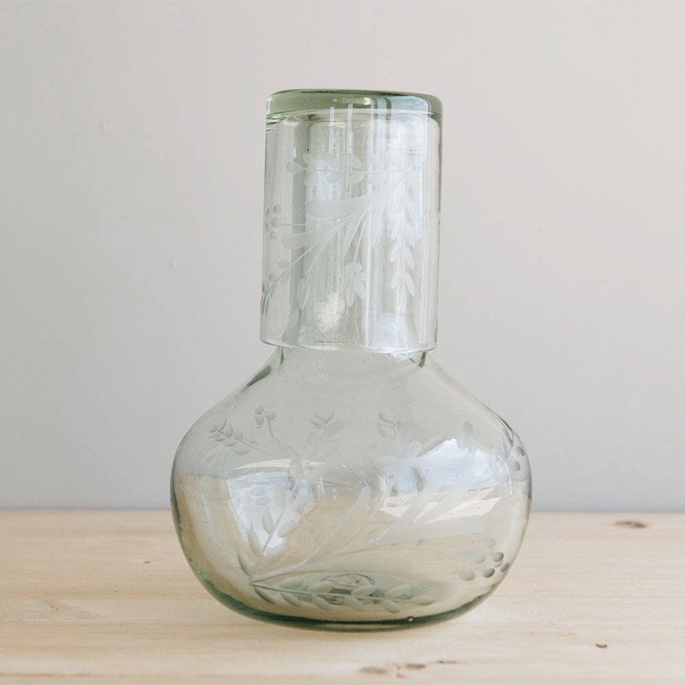 Eco-Friendly Recycled Glass Etched Carafe Set - 2 Piece Water Pitcher with Lid - Perfect for Iced Tea, Lemonade & Cocktails - Sustainable Home Bar & Kitchen Decor