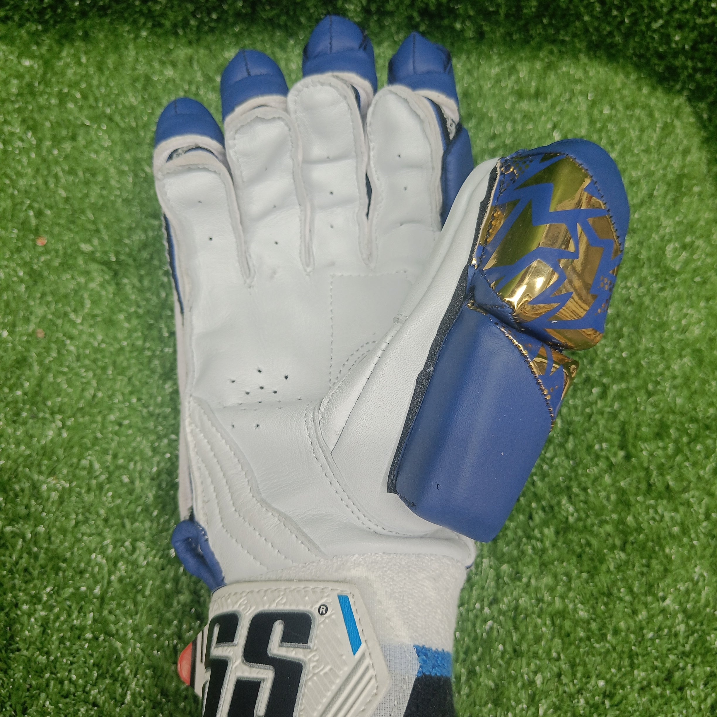 SS Super Test Mumbai Indians IPL Cricket Batting Gloves - Professional Quality for Cricket Matches & Training - Perfect for IPL Fans & Players