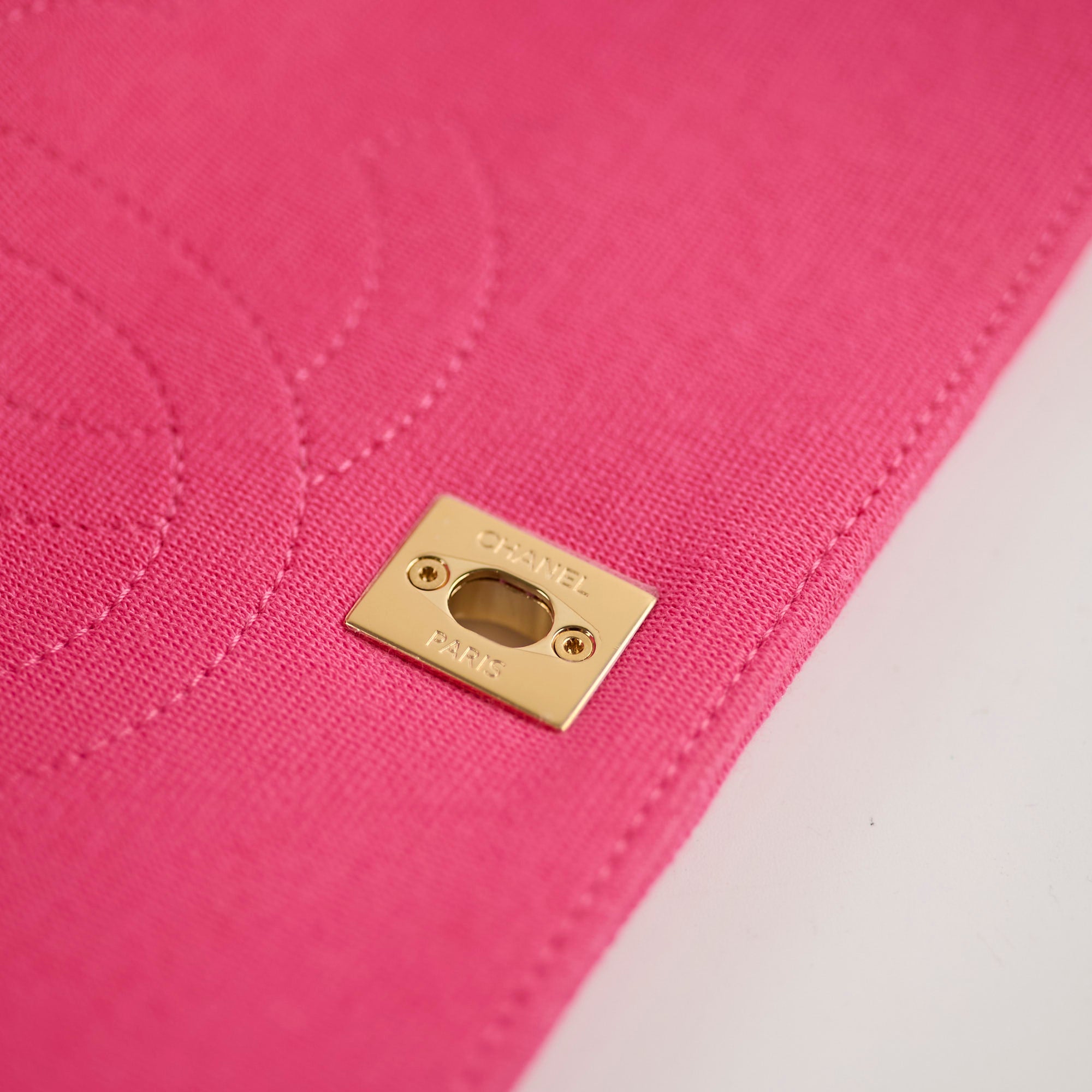 Chanel Trendy CC Small Pink Chevron Canvas Crossbody Bag - Perfect for Date Night & Special Occasions