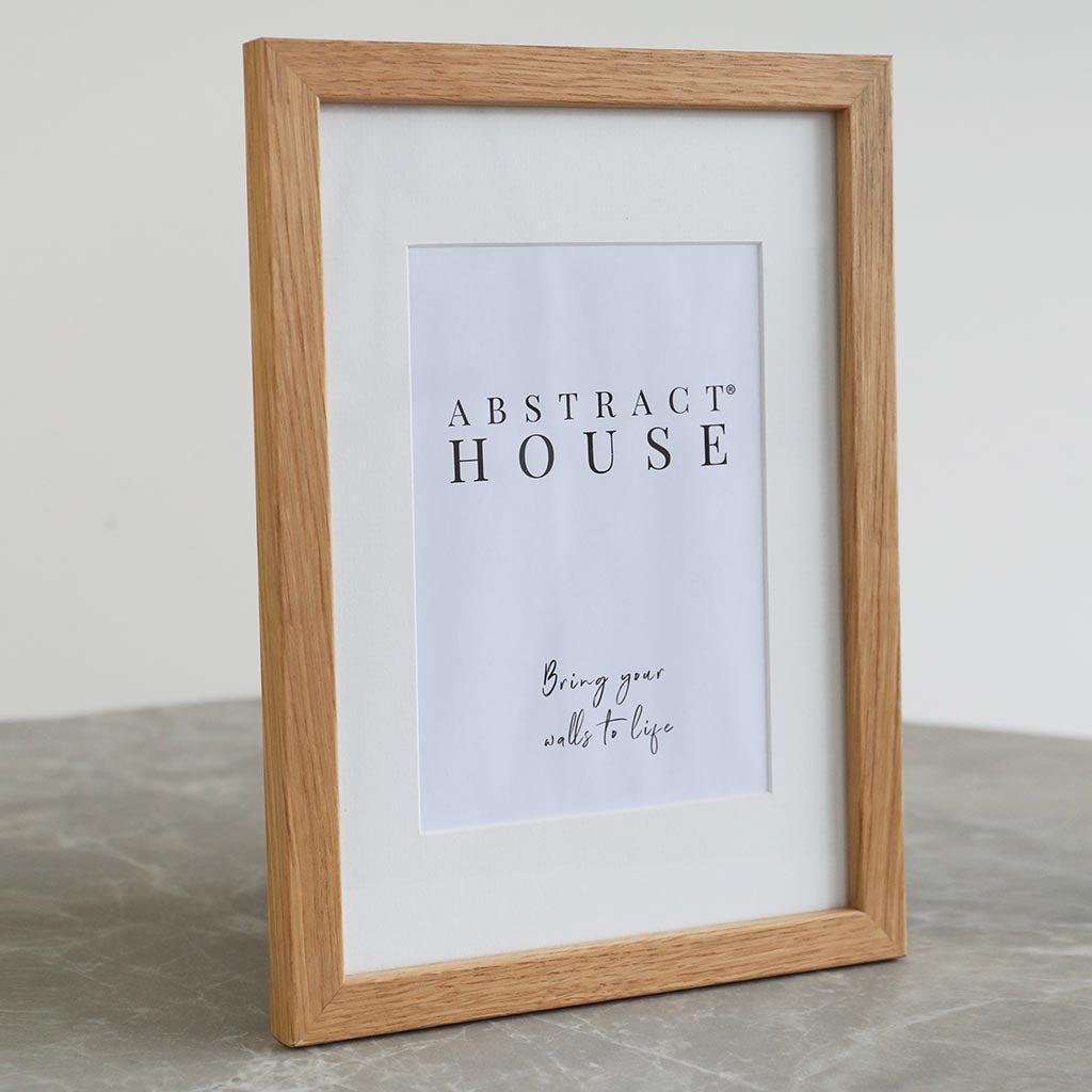 21x30cm Freestanding Oak Wood Picture Frame - Elegant Home & Office Decor for Photos, Artwork & Display